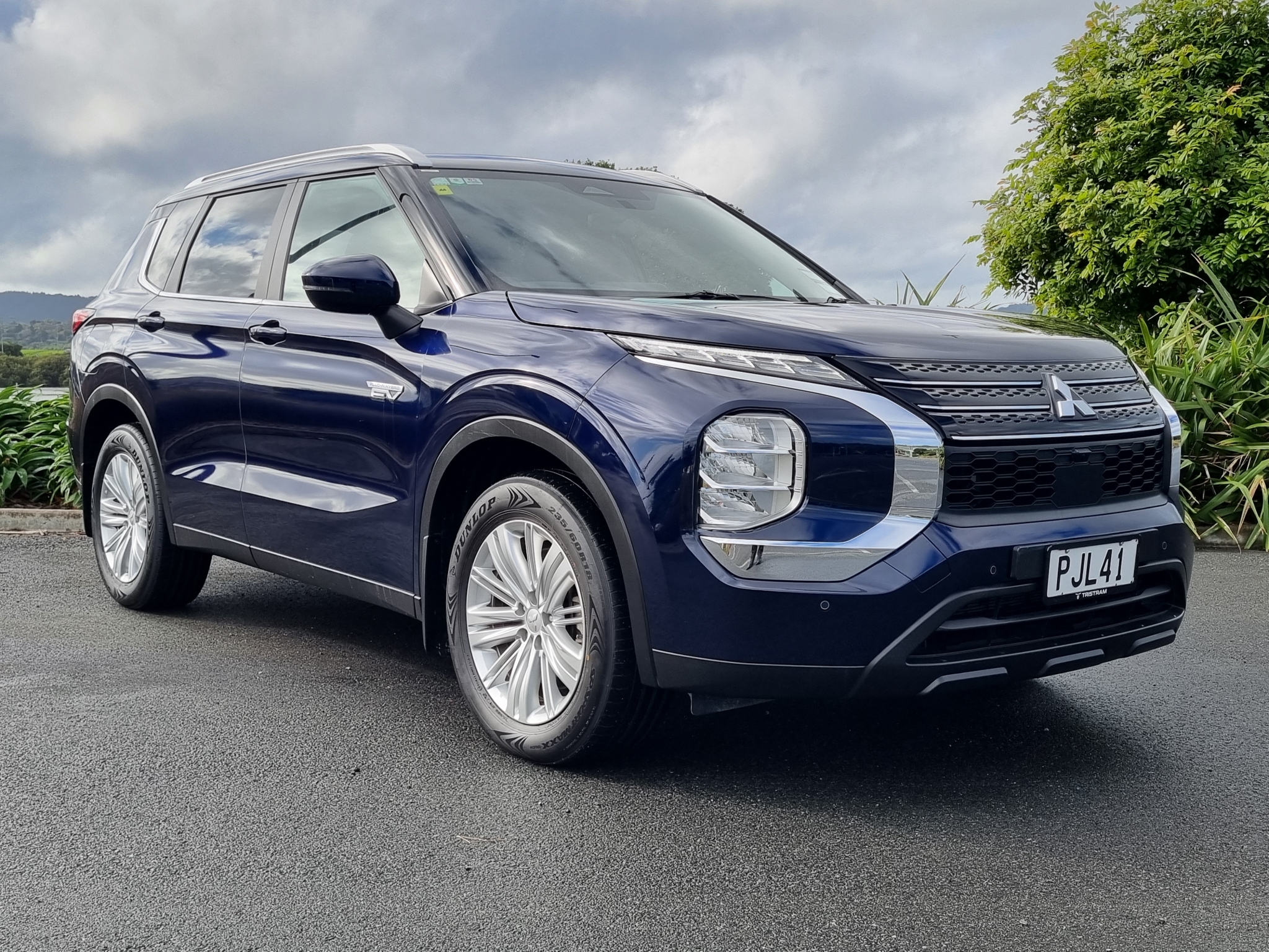 Mitsubishi Outlander 2022