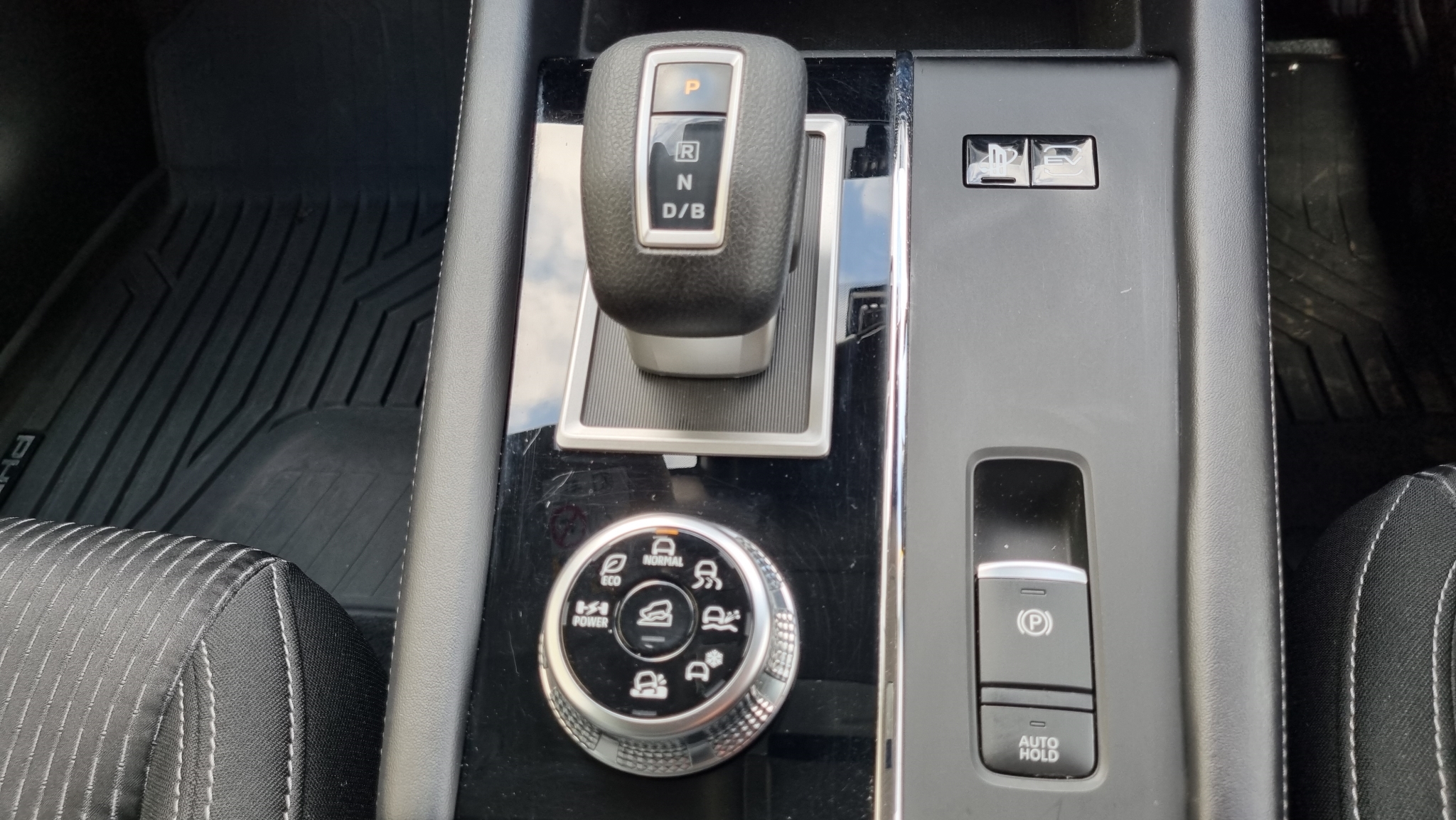 Mitsubishi Outlander 2022 - 18