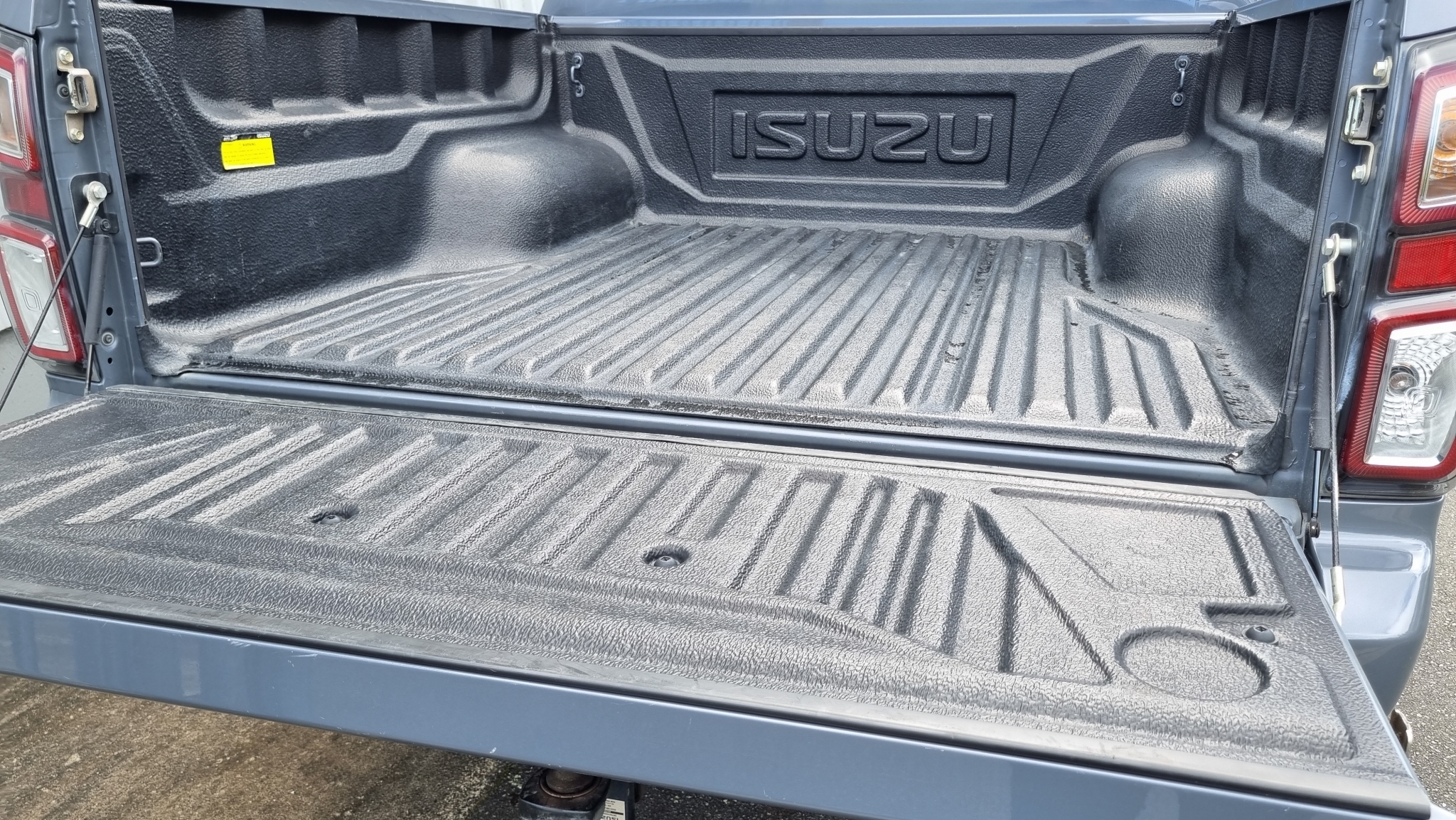 Isuzu D-Max 2024 - 9