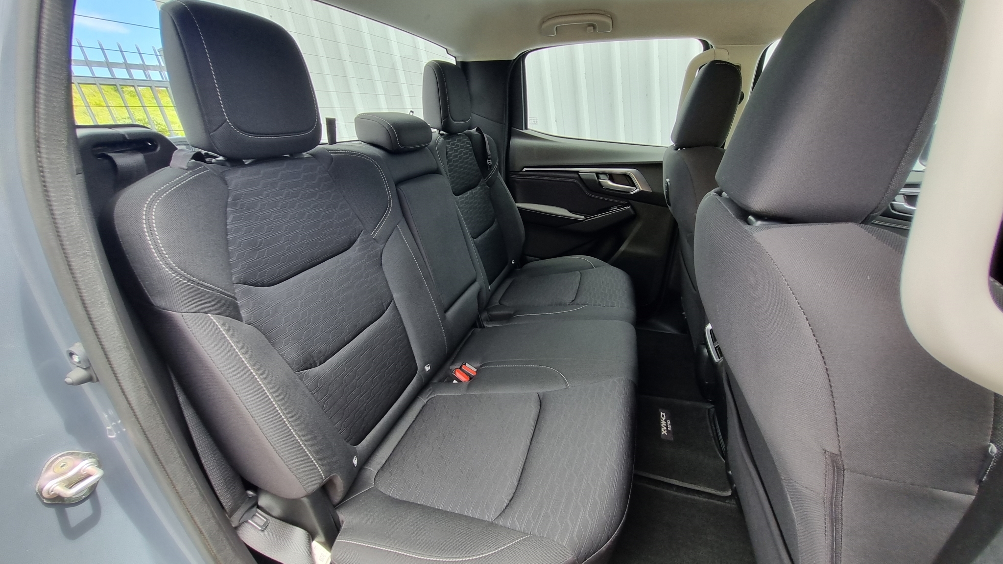 Isuzu D-Max 2024 - 11