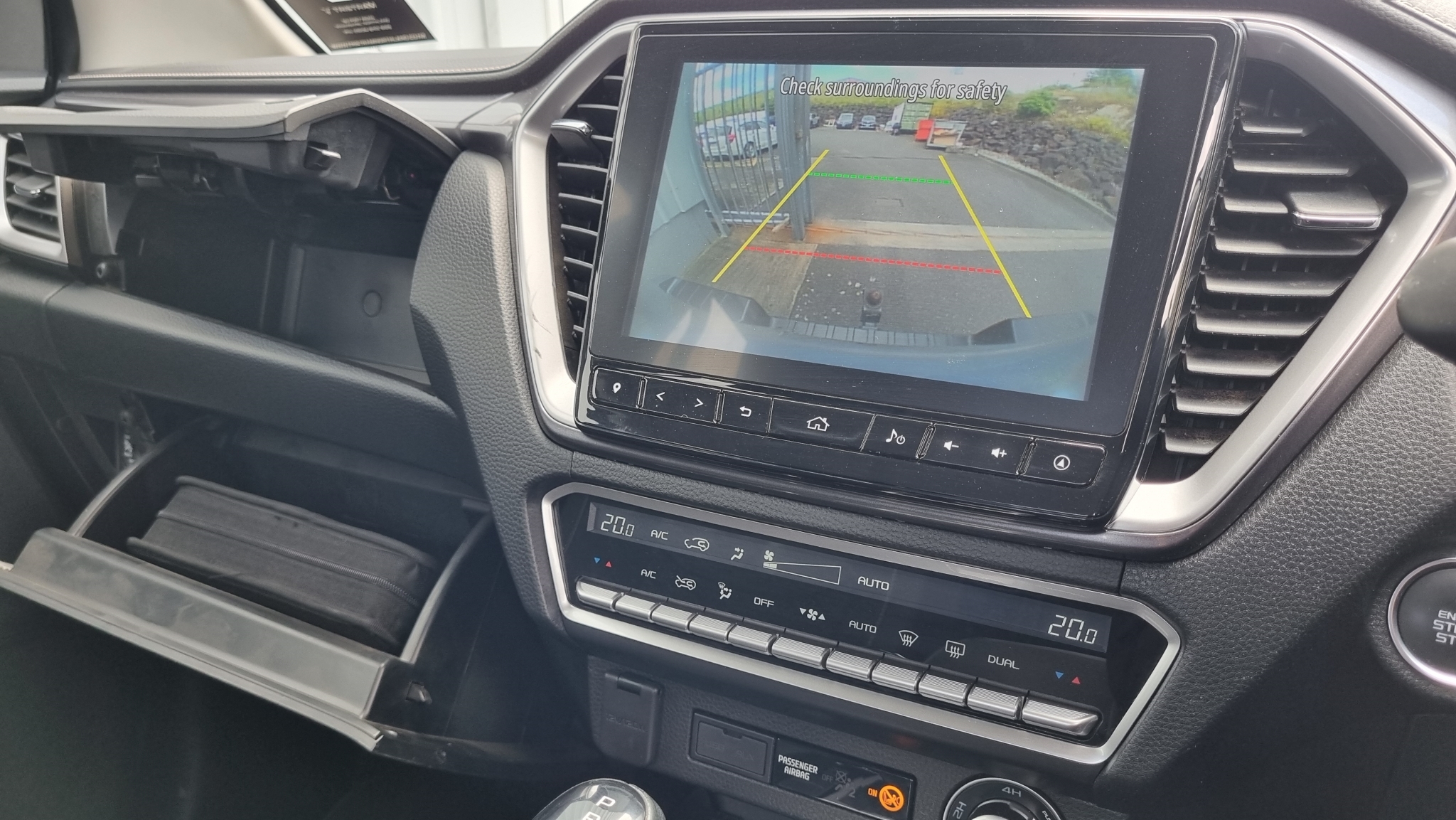 Isuzu D-Max 2024 - 19