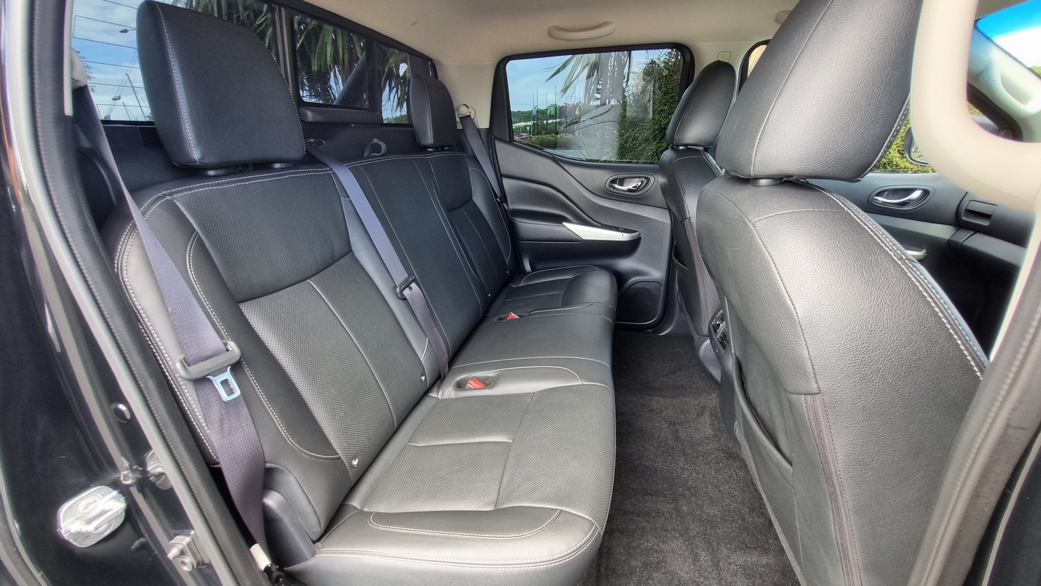 Nissan Navara 2019 - 12