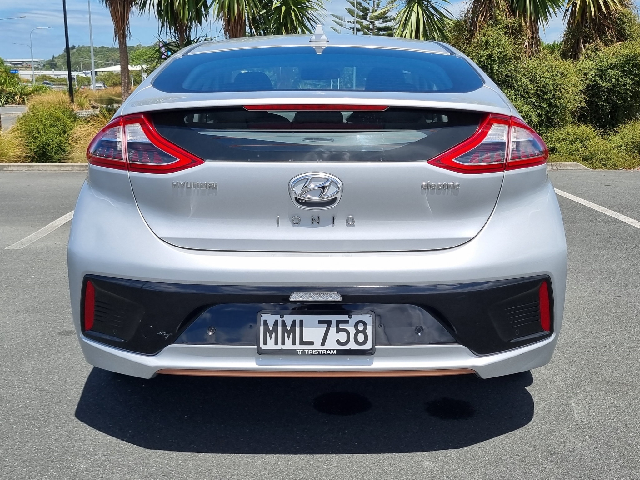 Hyundai IONIQ 2019 - 7