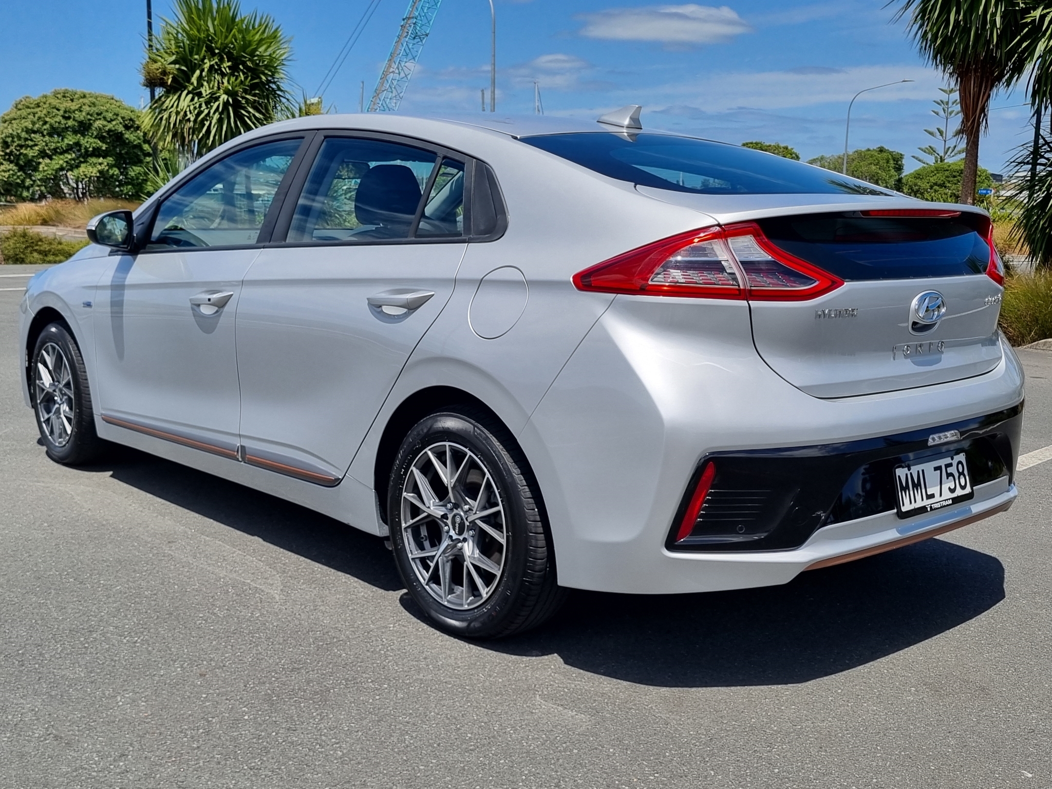Hyundai IONIQ 2019 - 8
