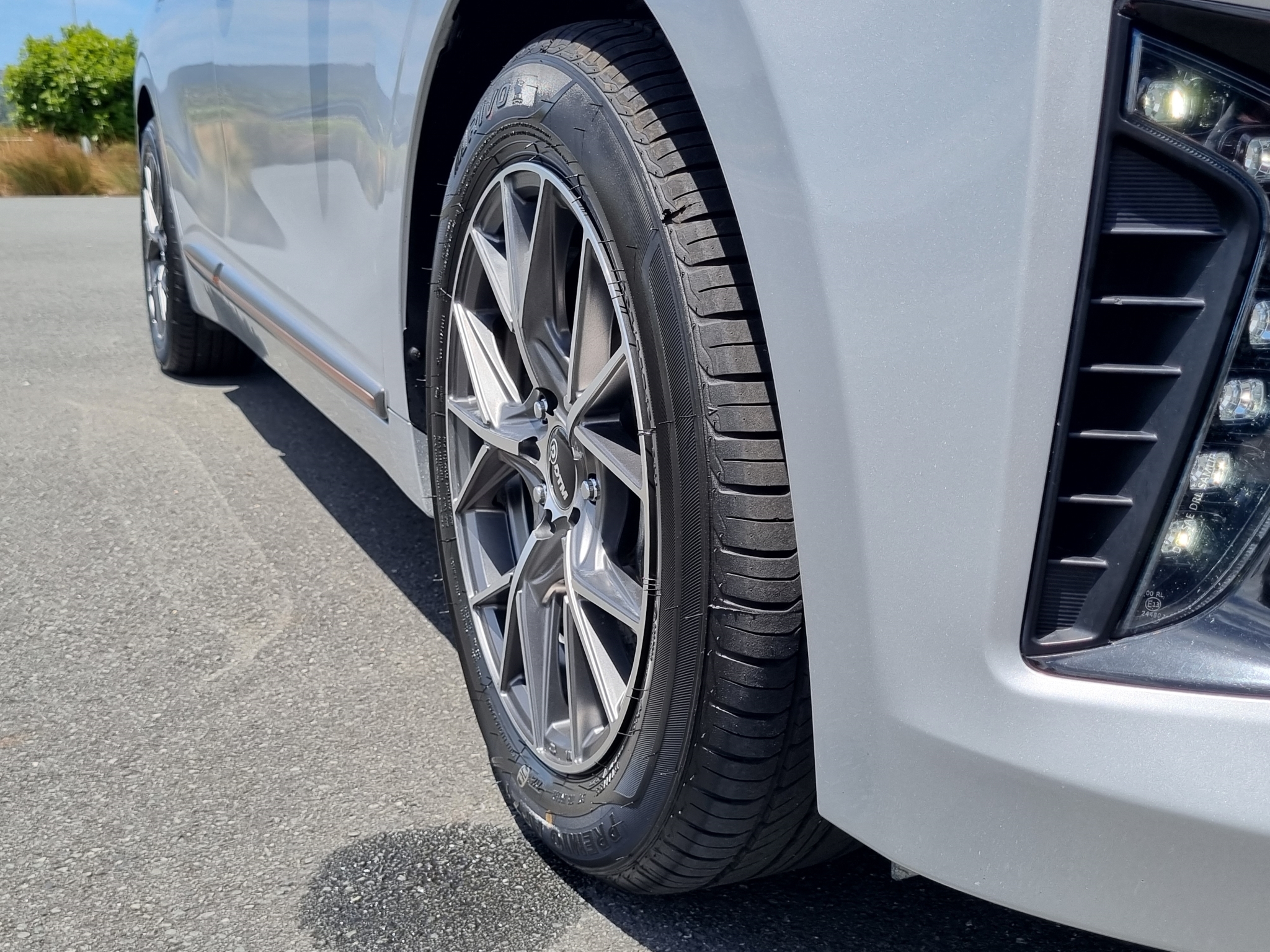 Hyundai IONIQ 2019 - 9