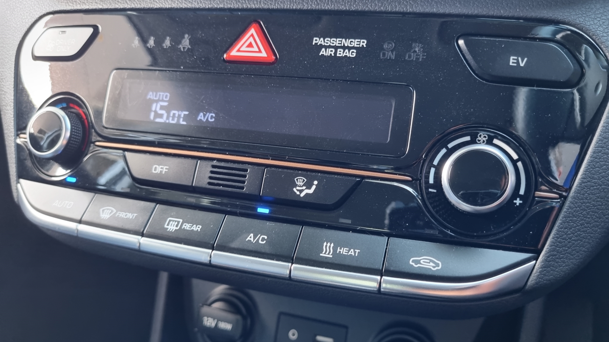 Hyundai IONIQ 2019 - 19