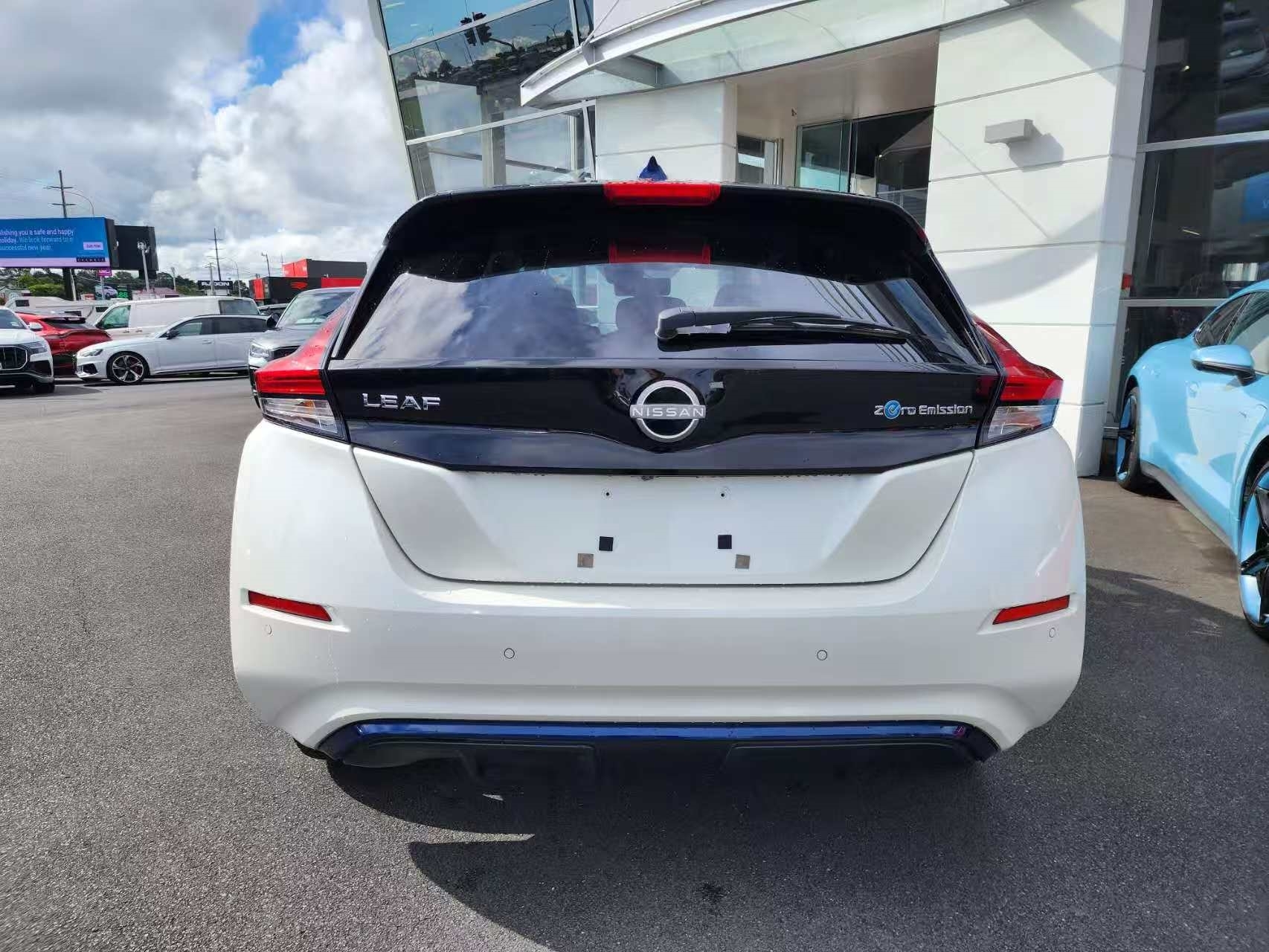 Nissan LEAF 2017 - 4