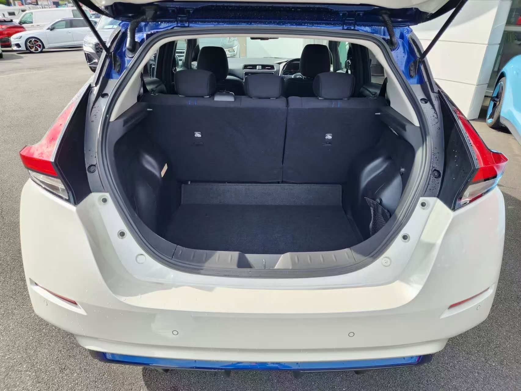 Nissan LEAF 2017 - 6