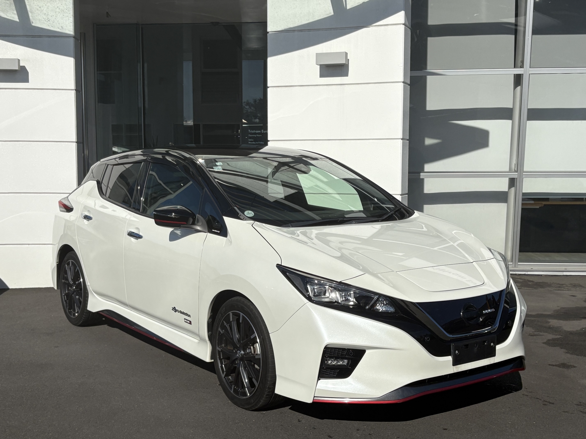 Nissan LEAF 2018