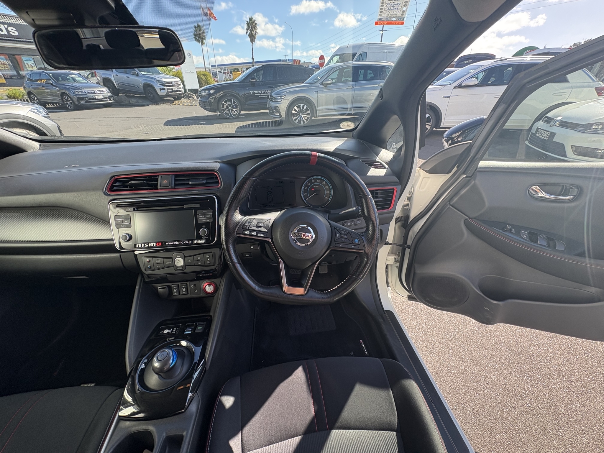 Nissan LEAF 2018 - 9