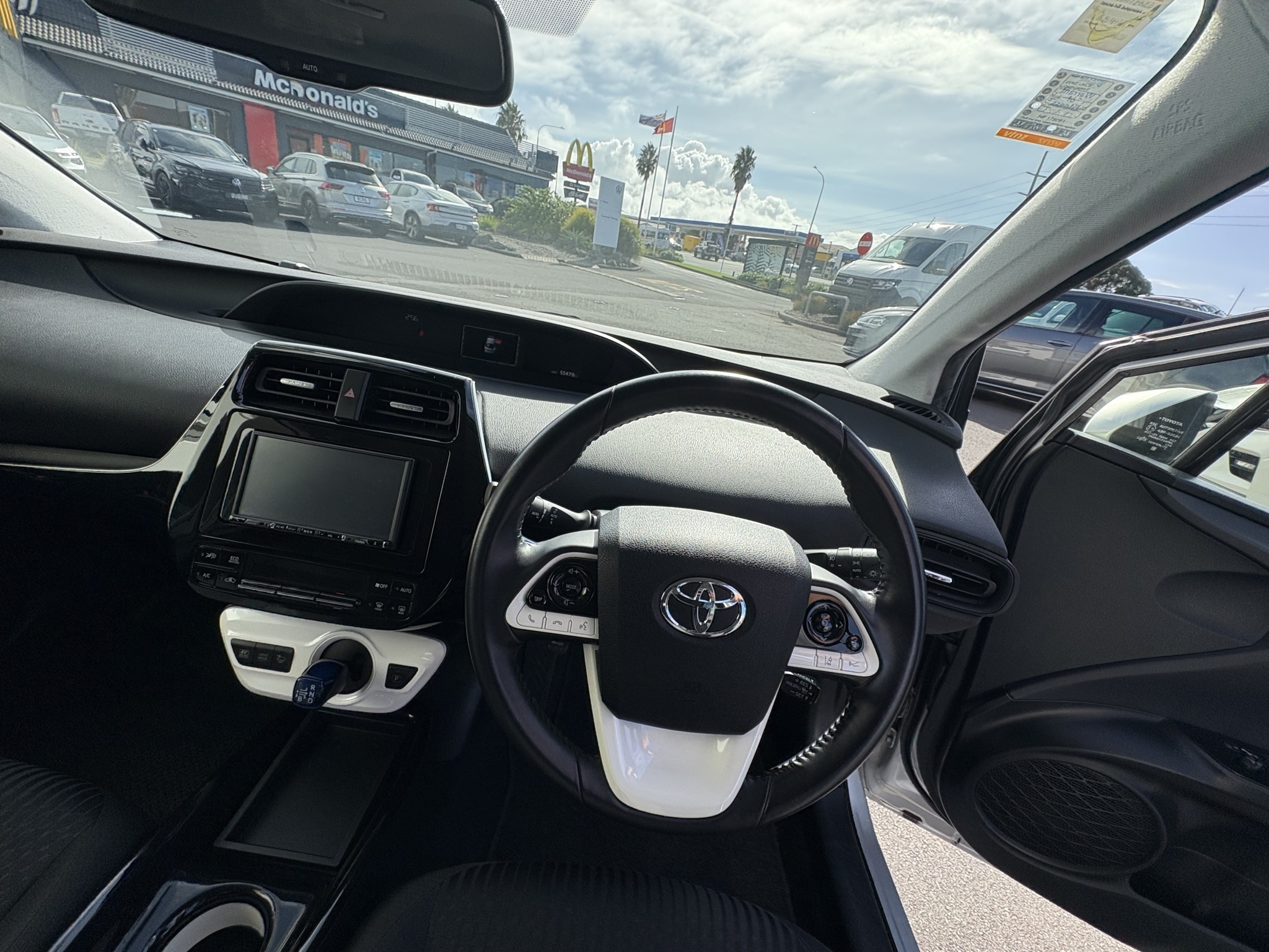 Toyota Prius 2019 - 9