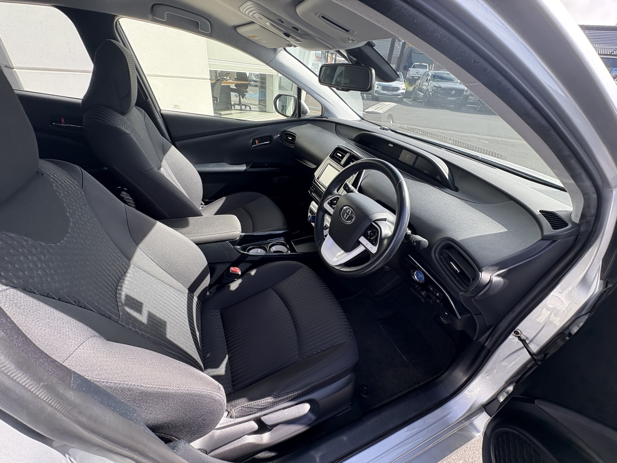 Toyota Prius 2019 - 10