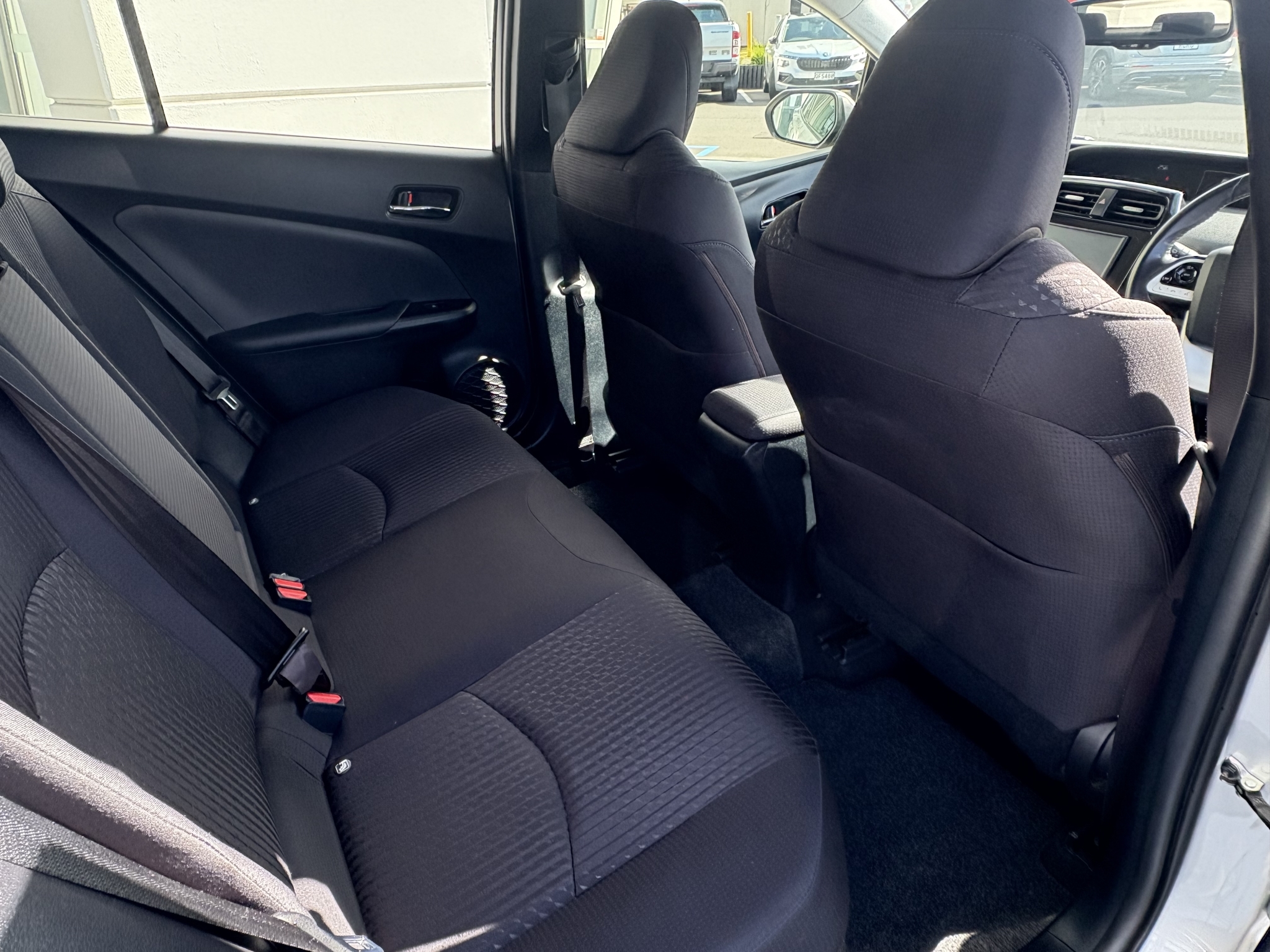Toyota Prius 2019 - 11