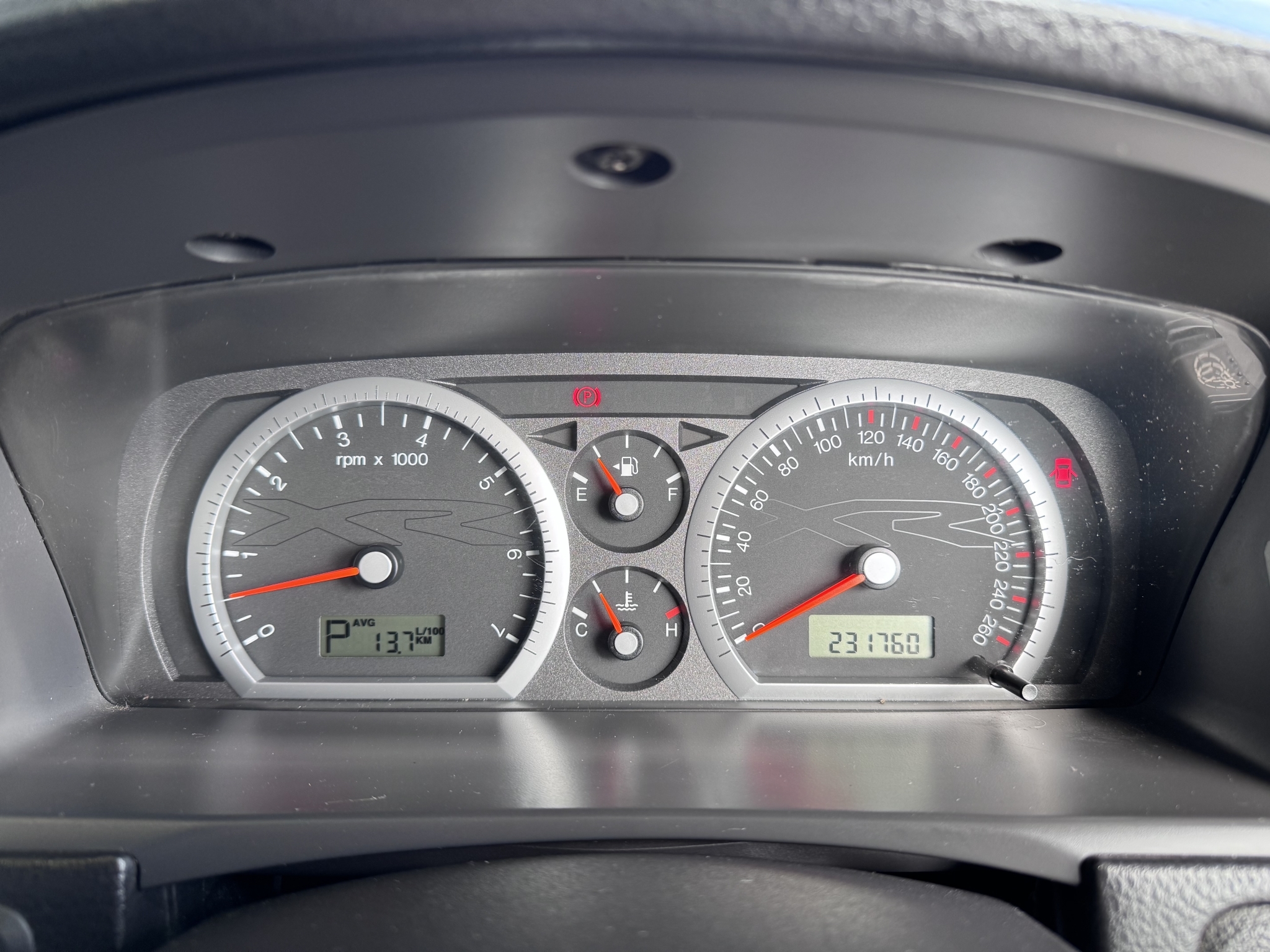 Ford Falcon 2003 - 11