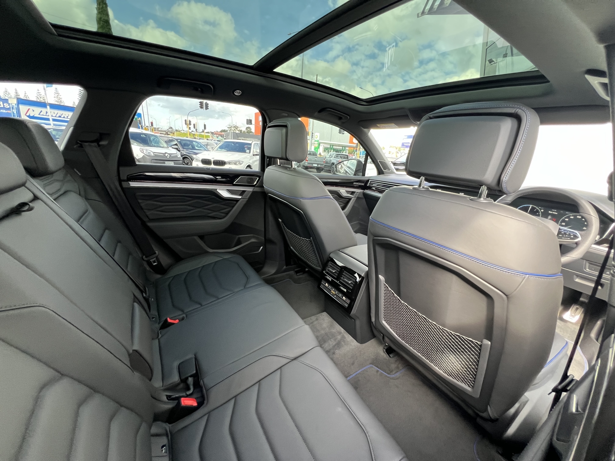 Volkswagen Touareg 2025 - 10