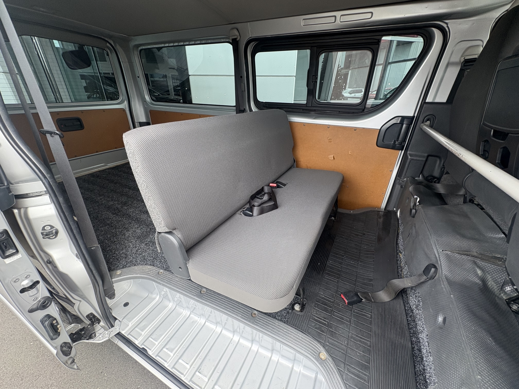 Toyota Hiace 2018 - 12