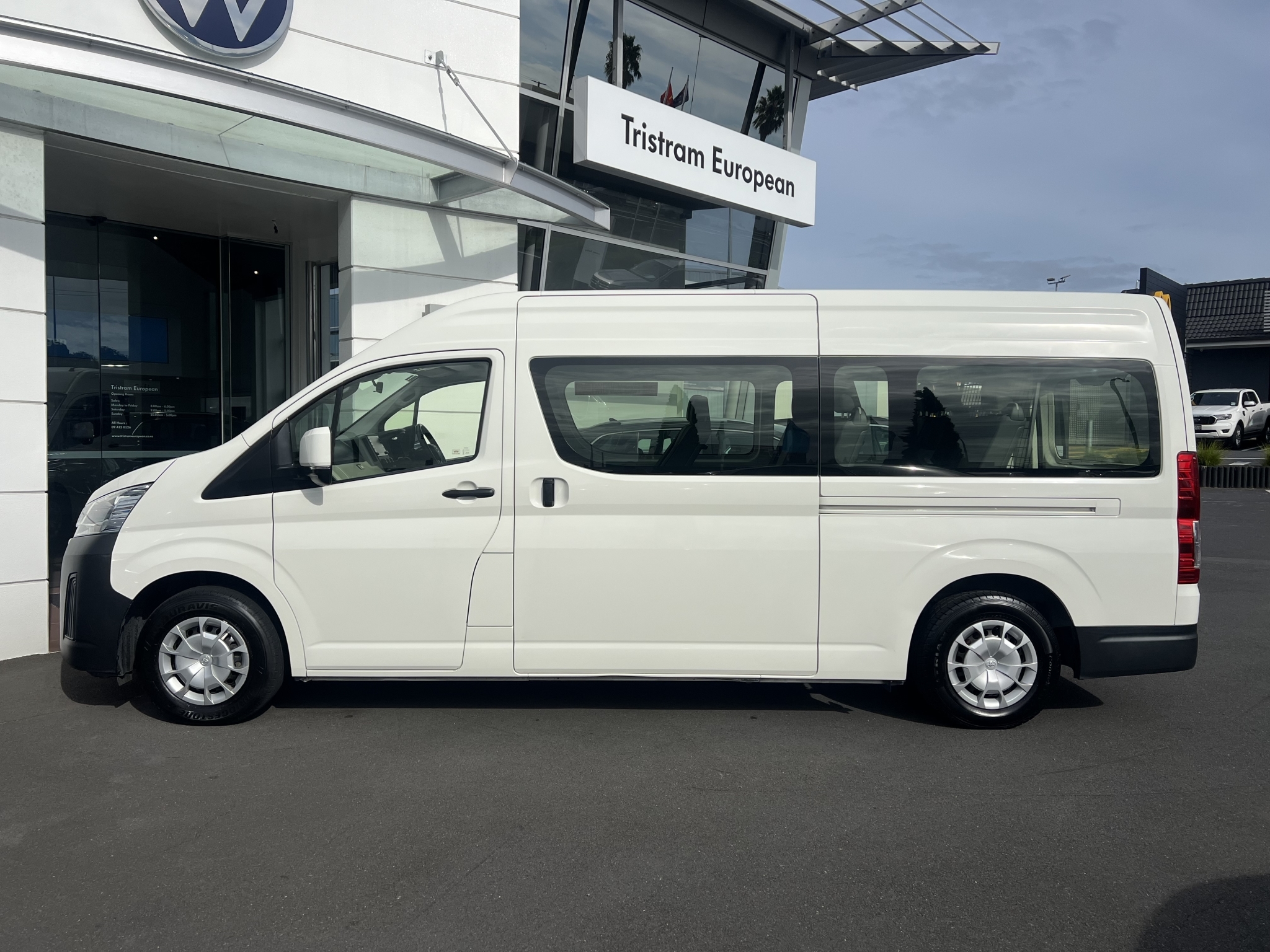 Toyota Hiace 2020 - 6