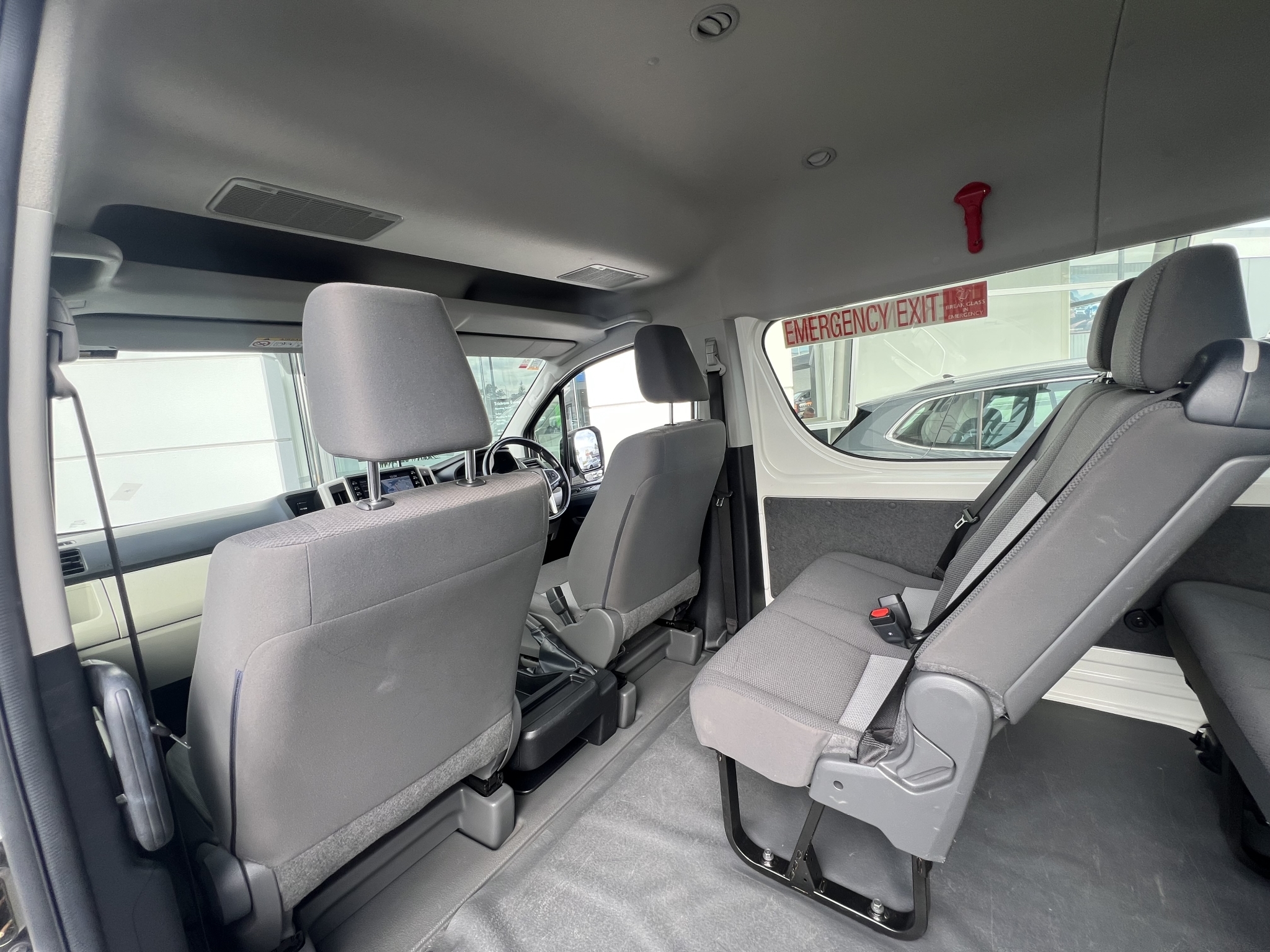Toyota Hiace 2020 - 9