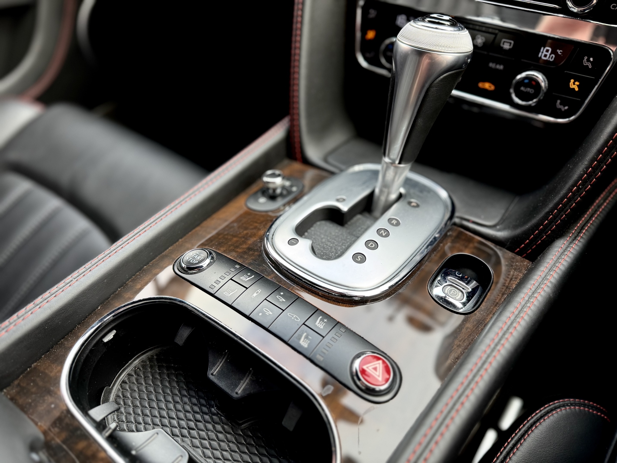Bentley Continental 2014 - 12
