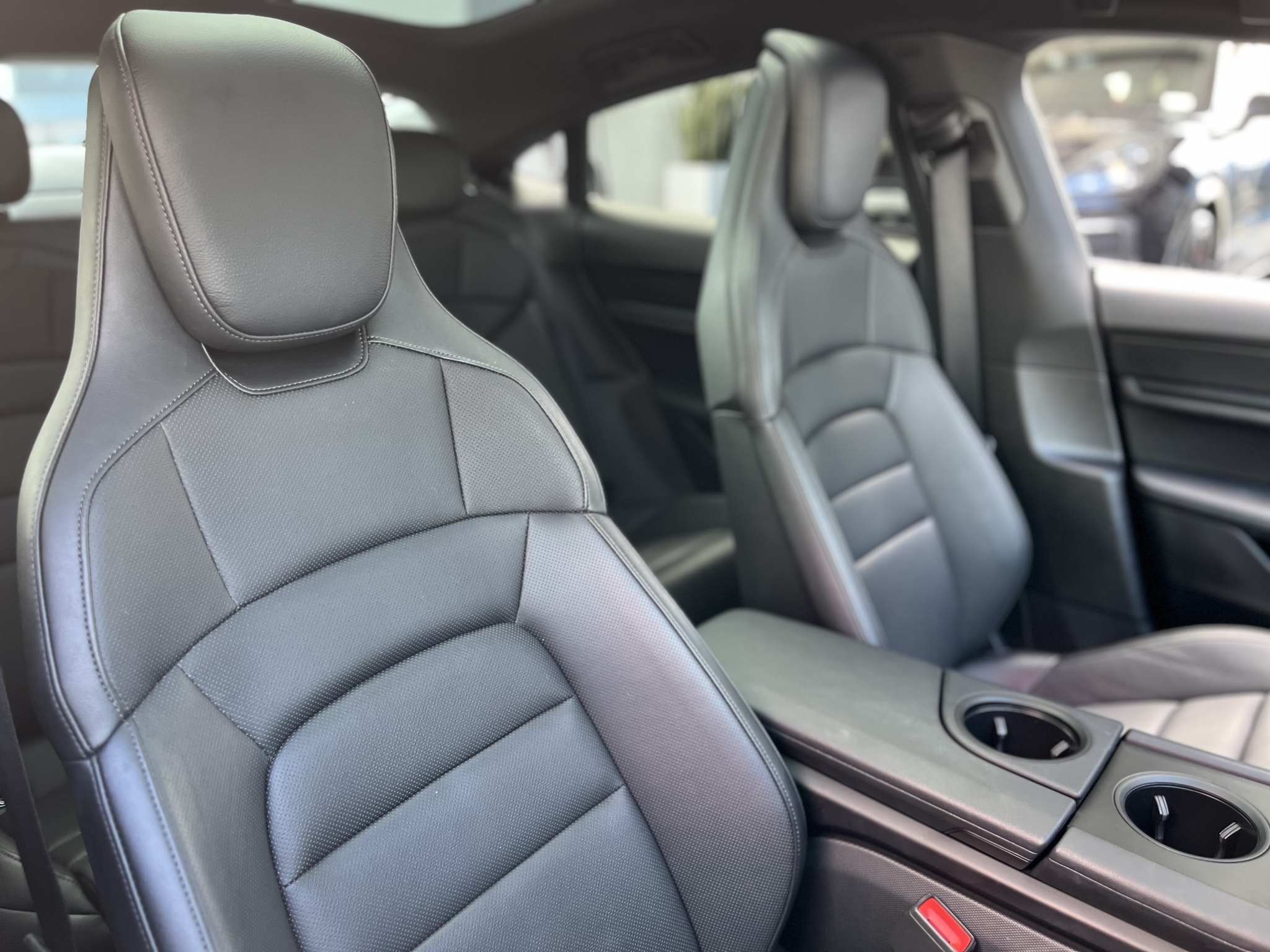 Porsche Taycan 2021 - 17