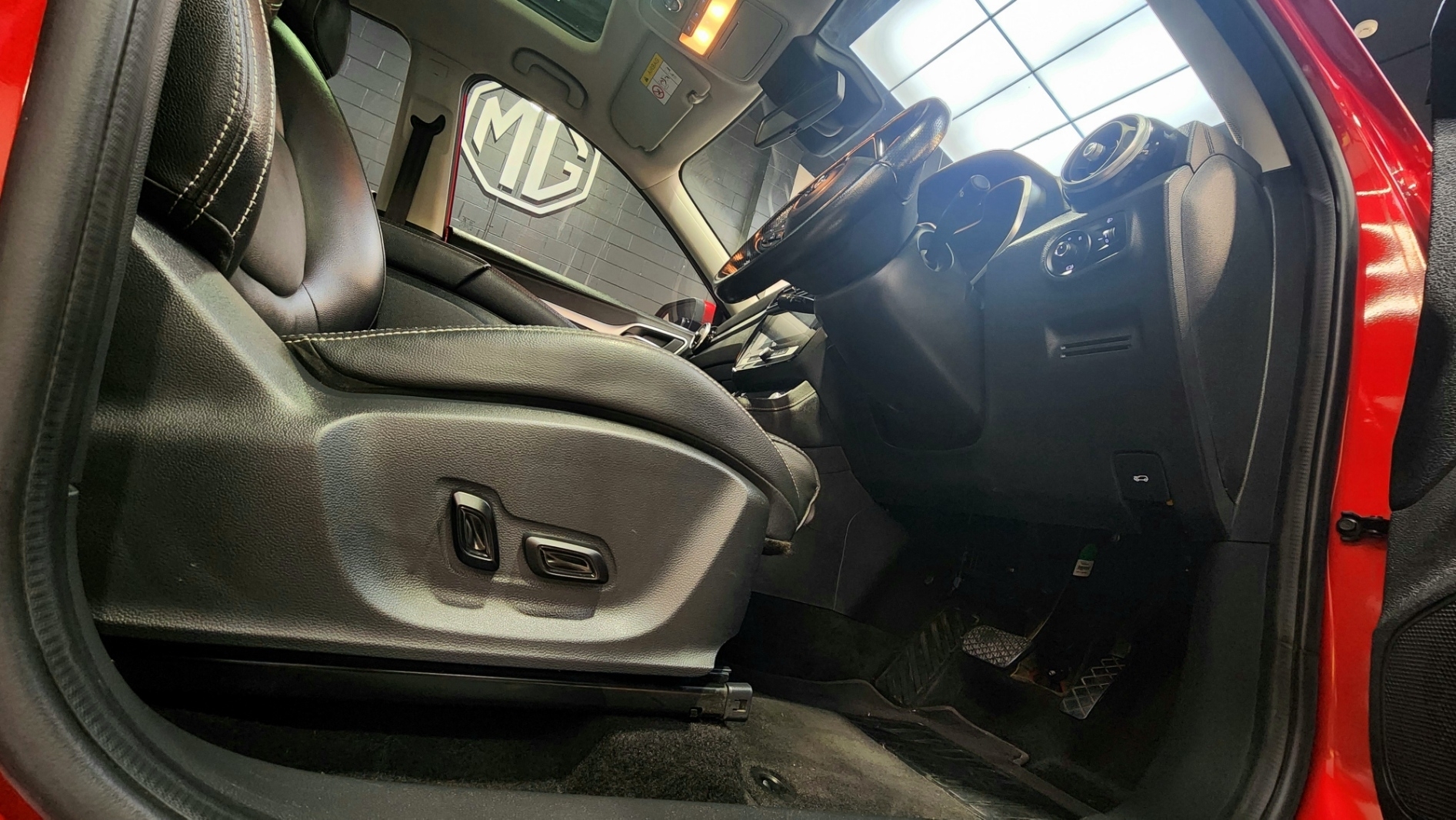 MG ZS 2021 - 11