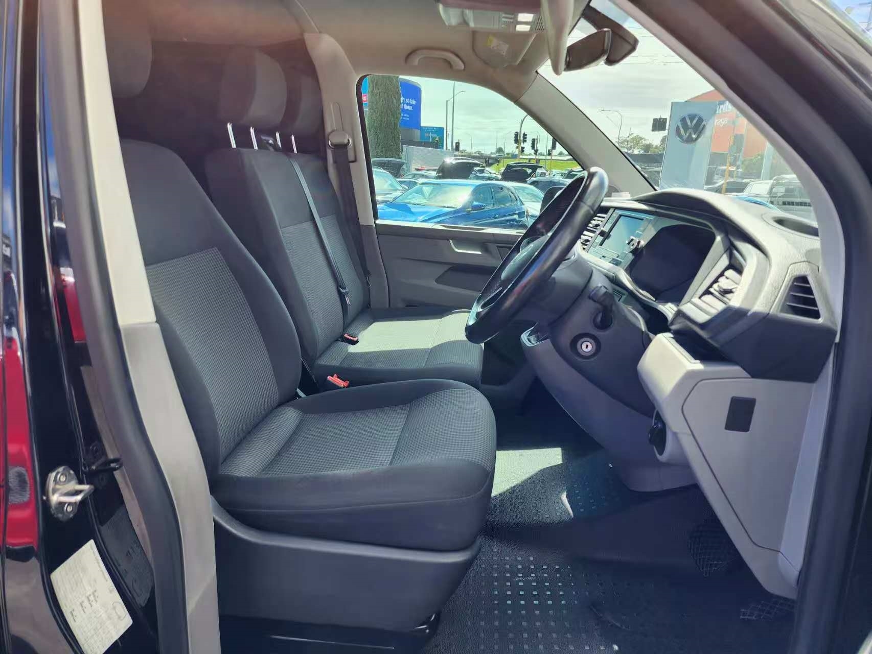 Volkswagen Transporter 2021 - 7