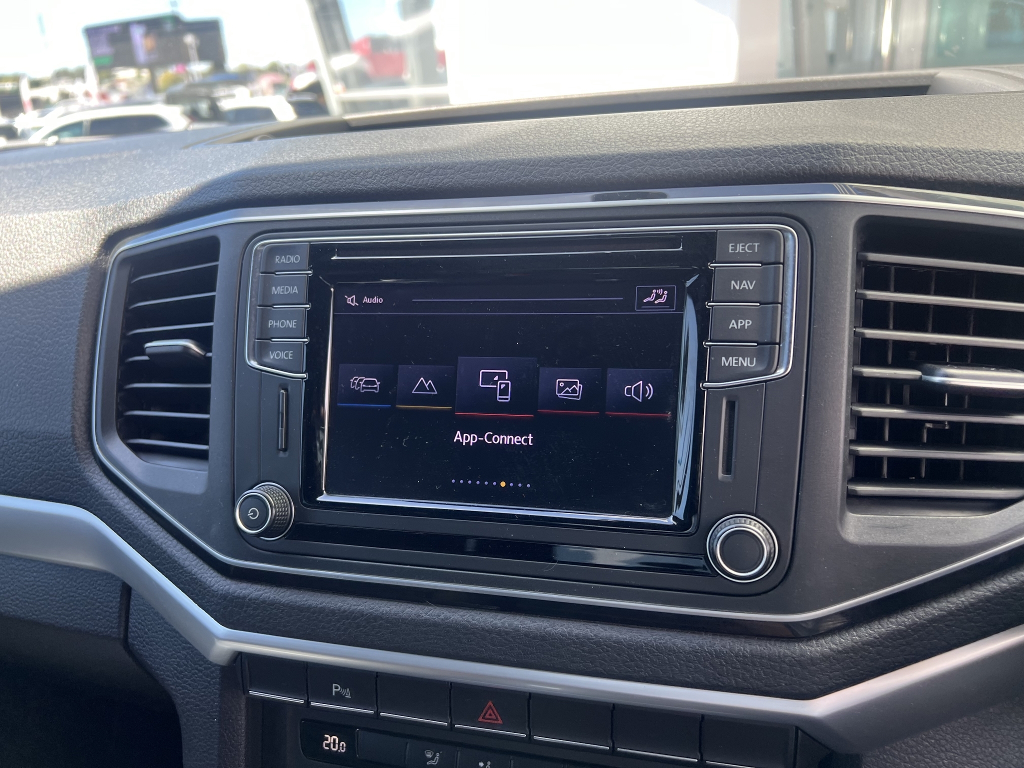 Volkswagen Amarok 2021 - 11