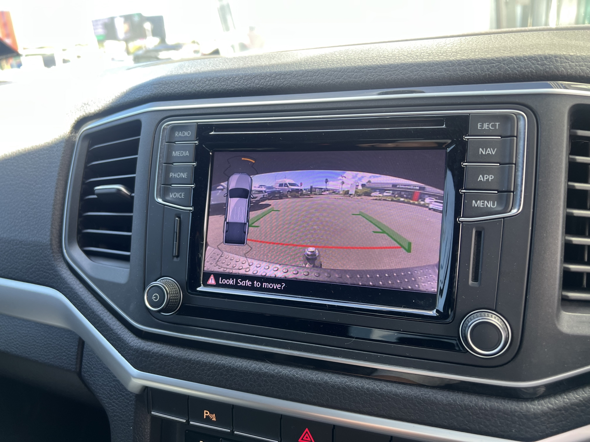 Volkswagen Amarok 2021 - 16