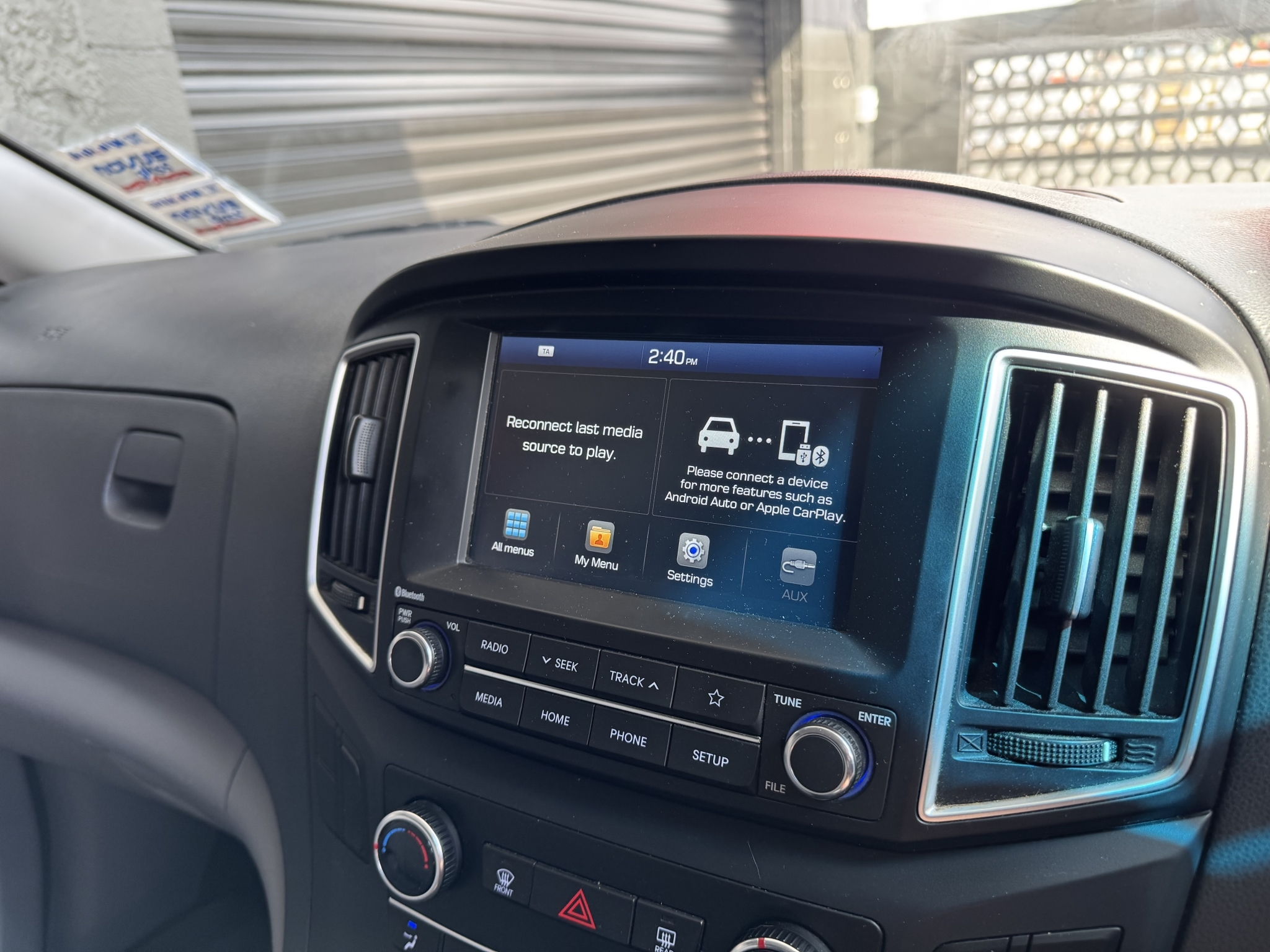 Hyundai iLoad 2021 - 11