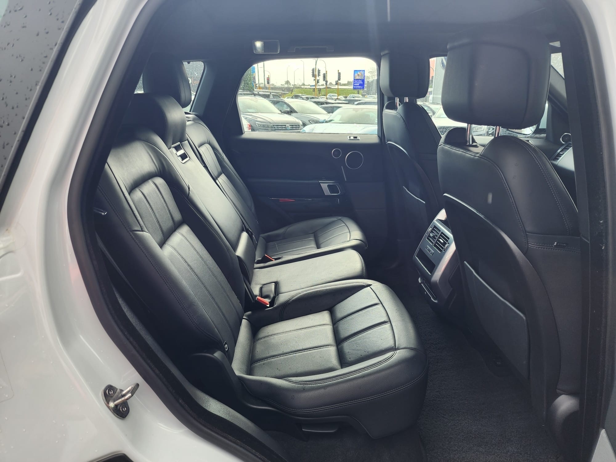 Land Rover Range Rover Sport 2022 - 11