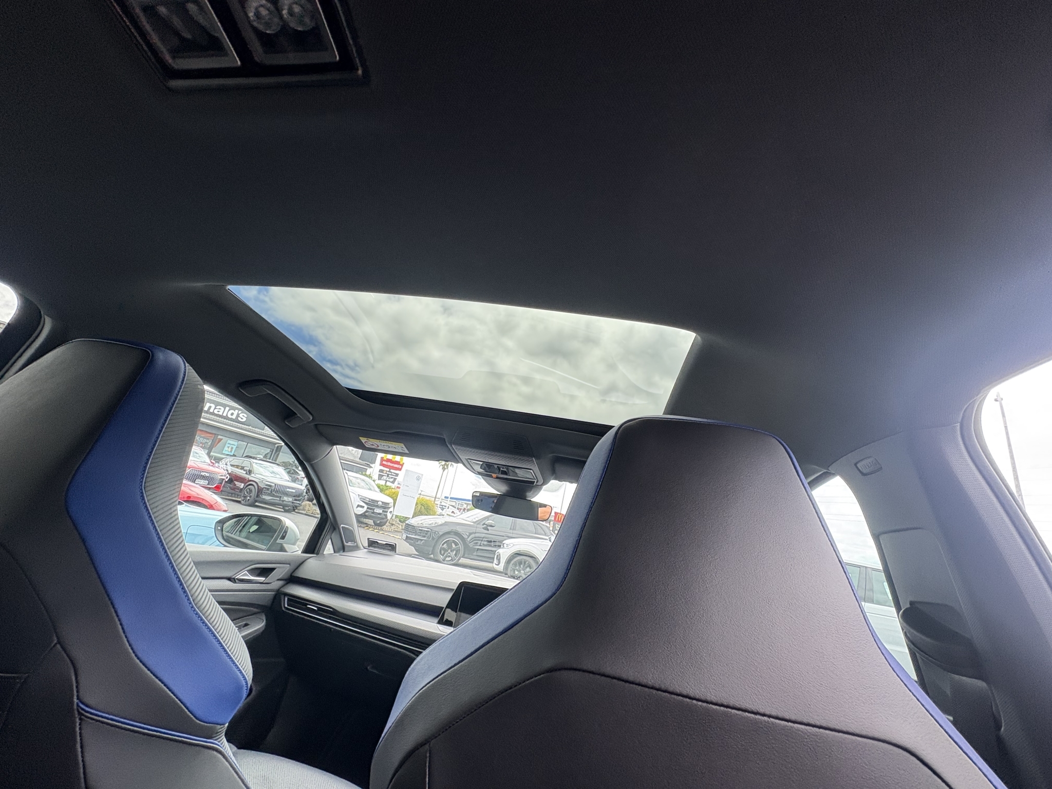 Volkswagen Golf 2022 - 6