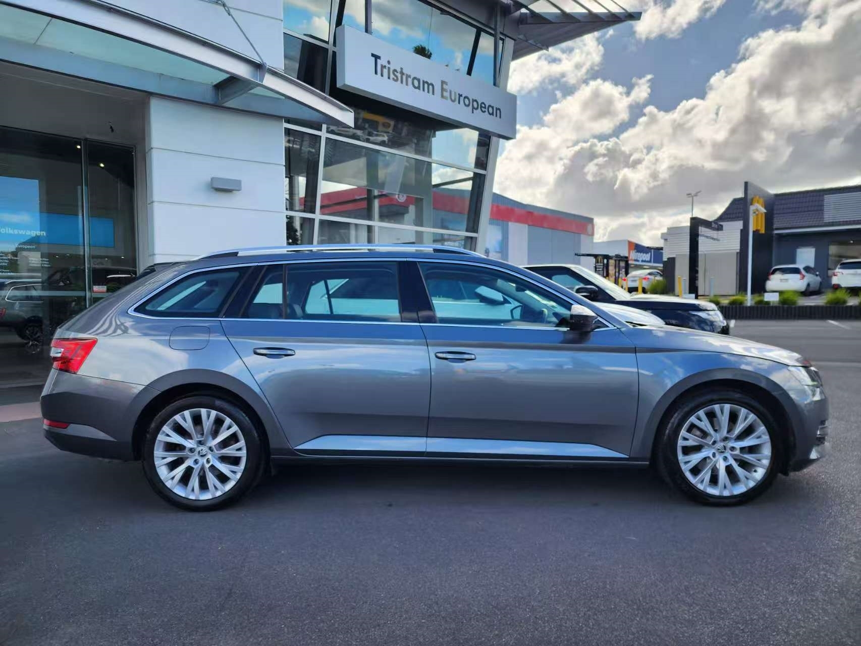 Skoda Superb 2022 - 3