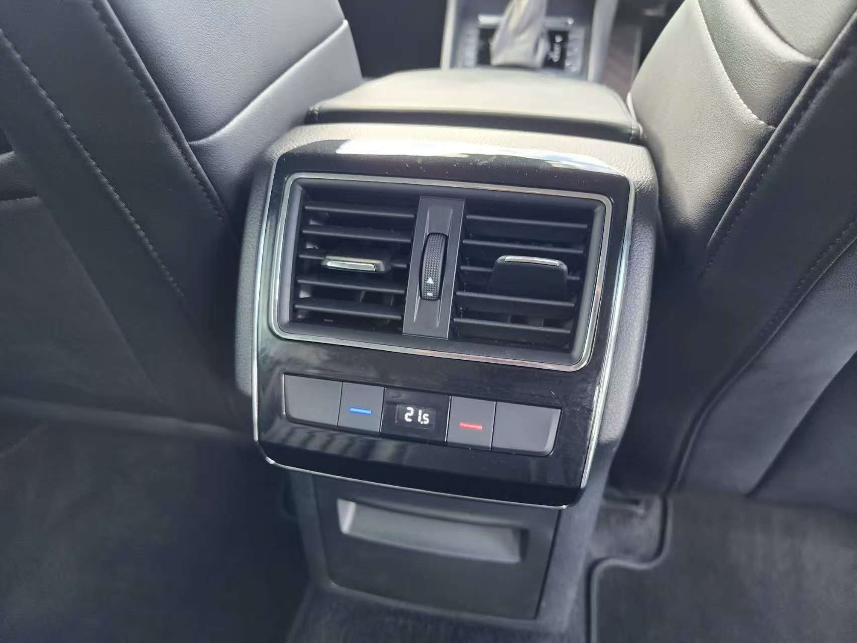 Skoda Superb 2022 - 8