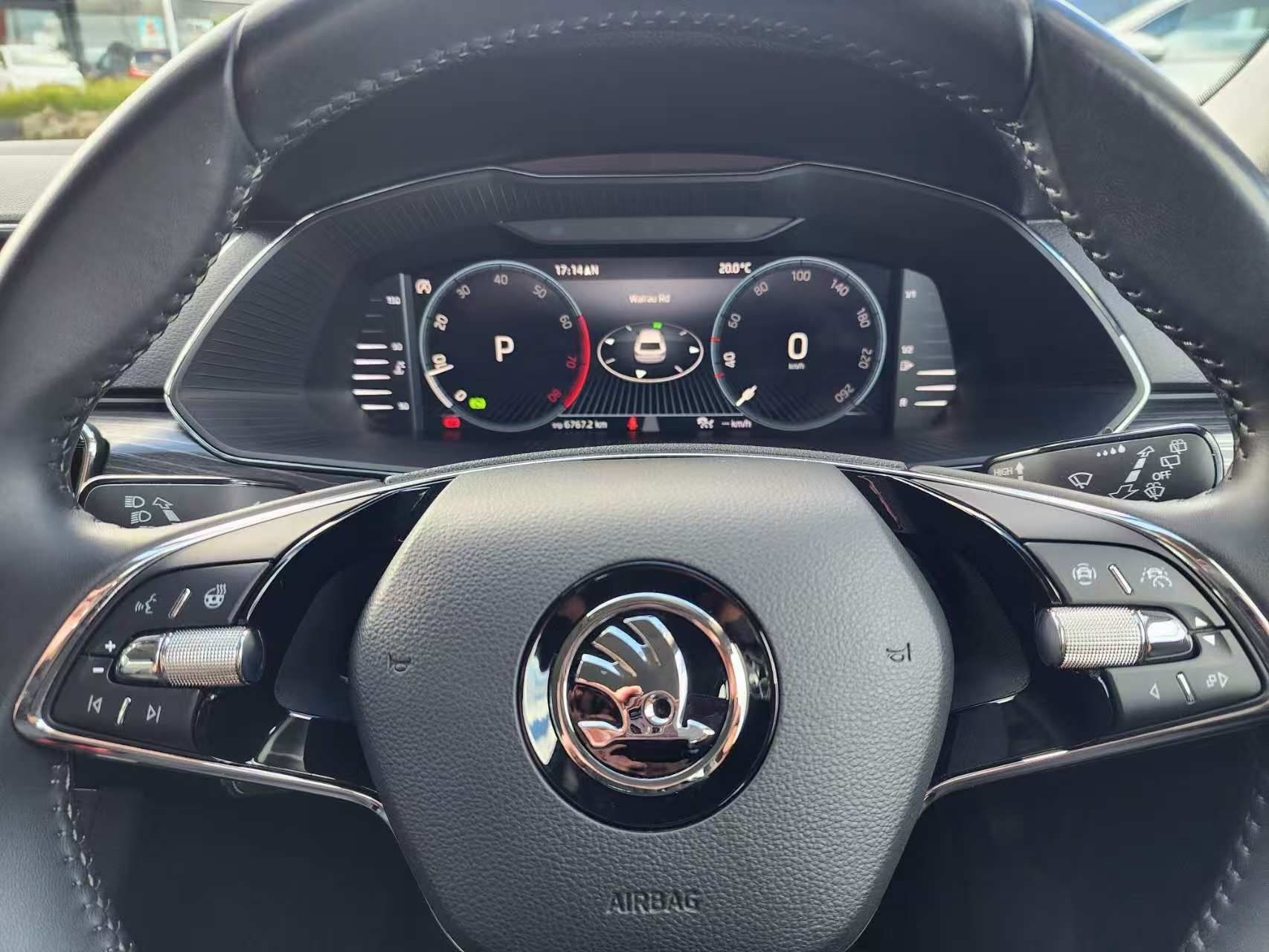 Skoda Superb 2022 - 14