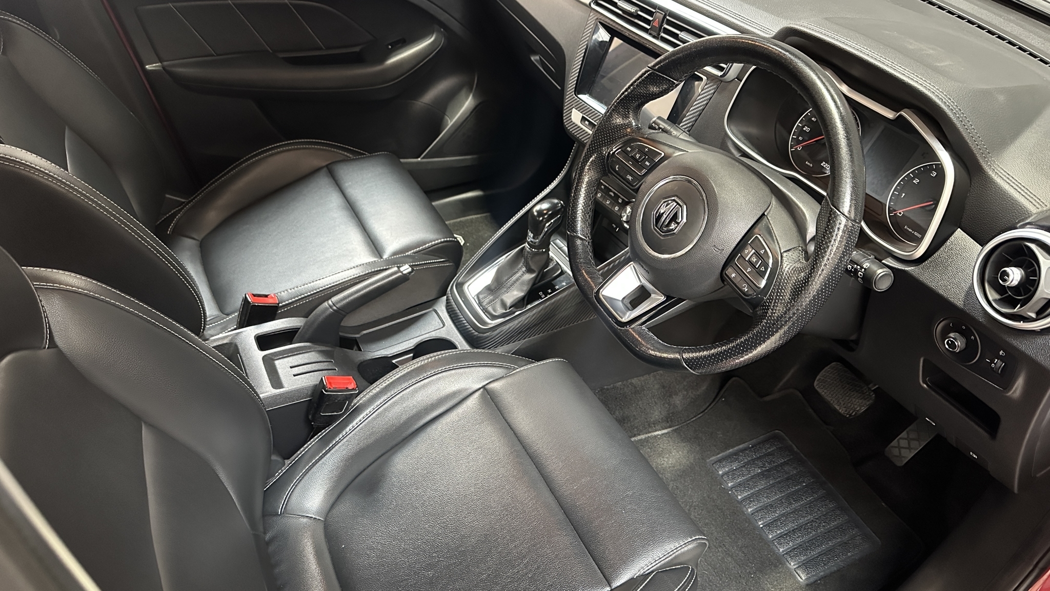 MG ZS 2023 - 7
