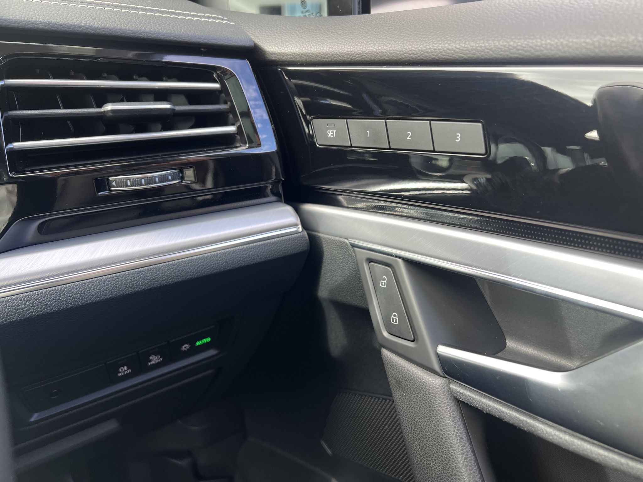 Volkswagen Touareg 2019 - 14