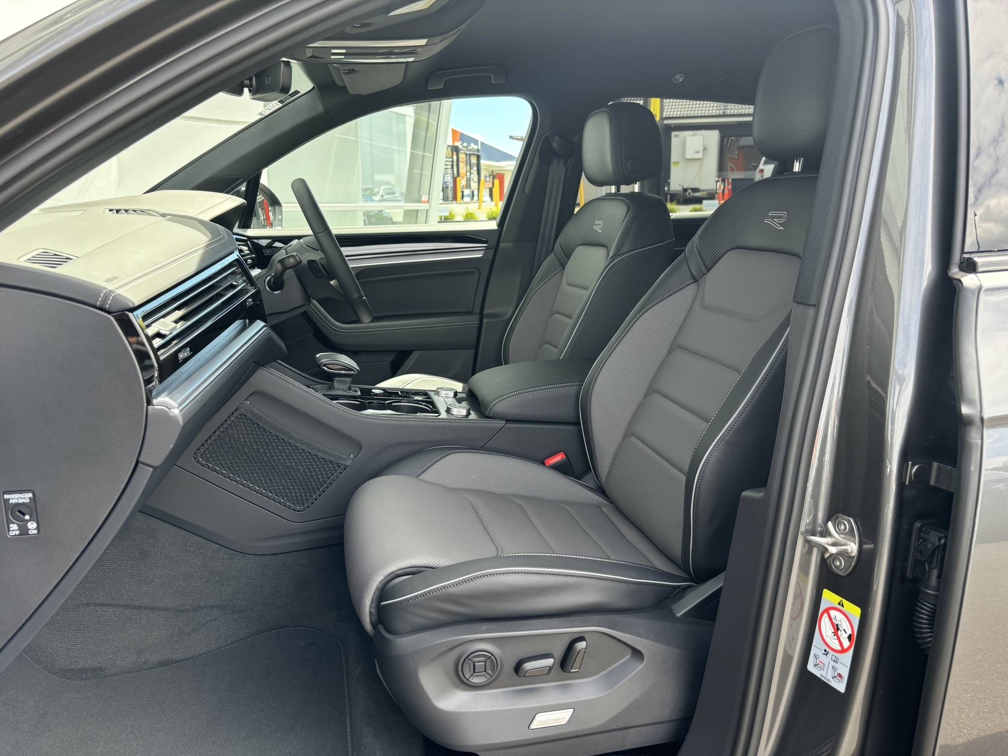 Volkswagen Touareg 2025 - 9