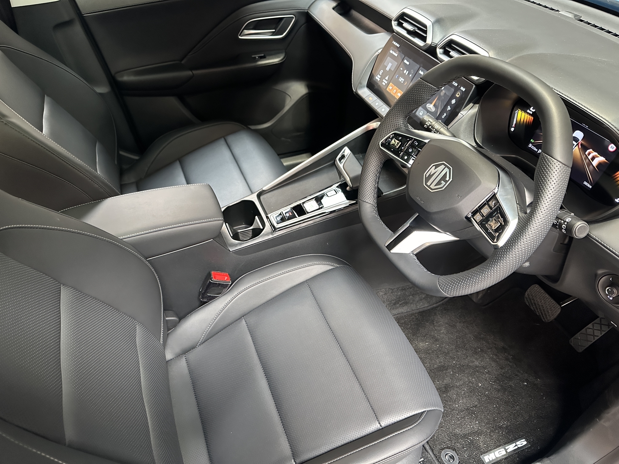 MG ZS 2025 - 8