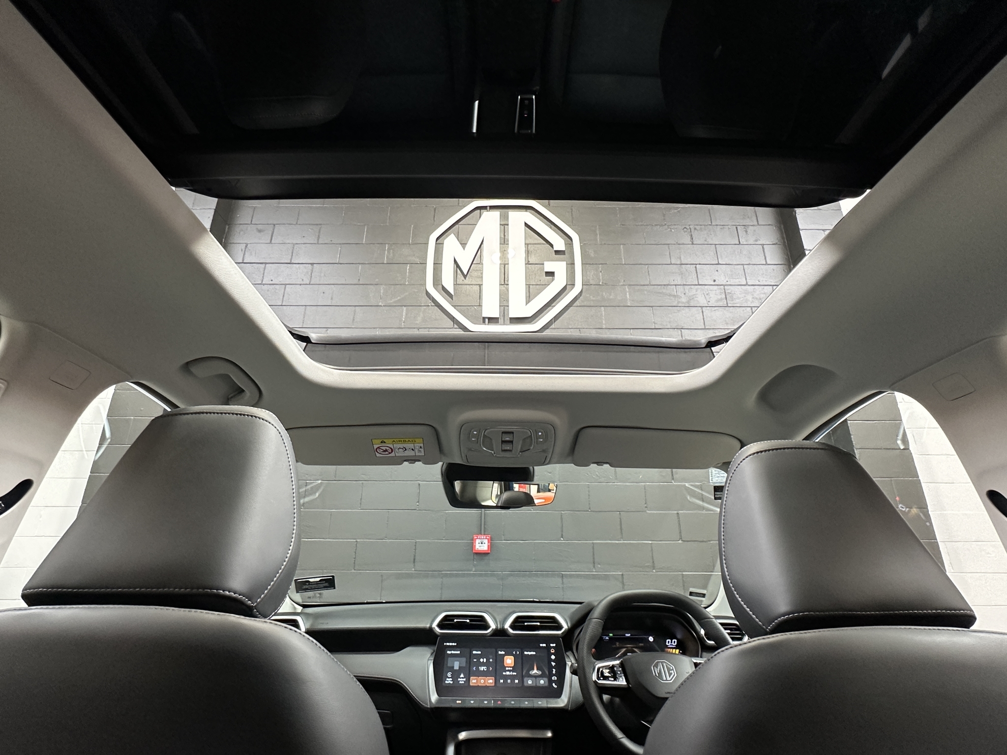 MG ZS 2025 - 15
