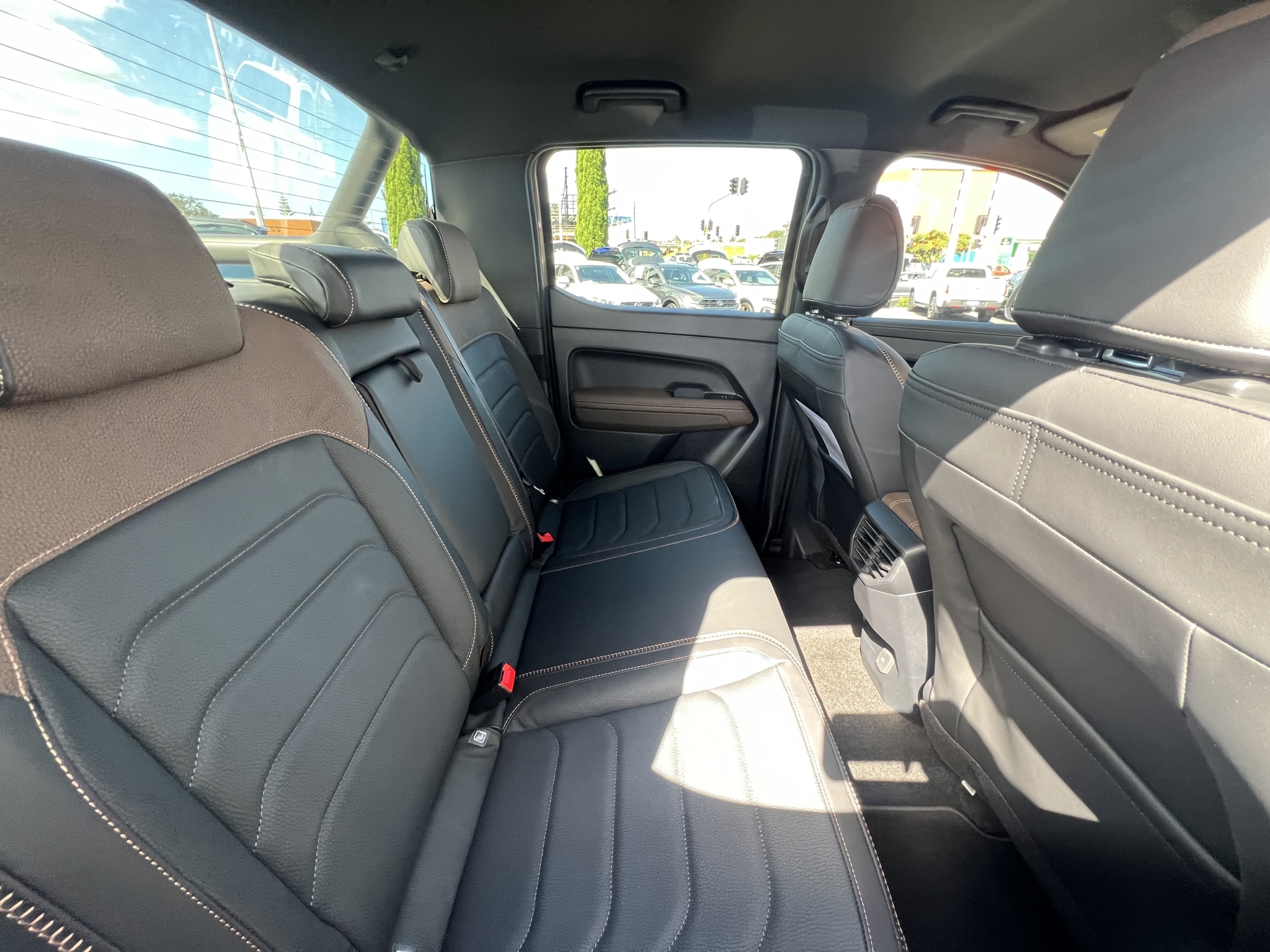 Volkswagen Amarok 2024 - 8