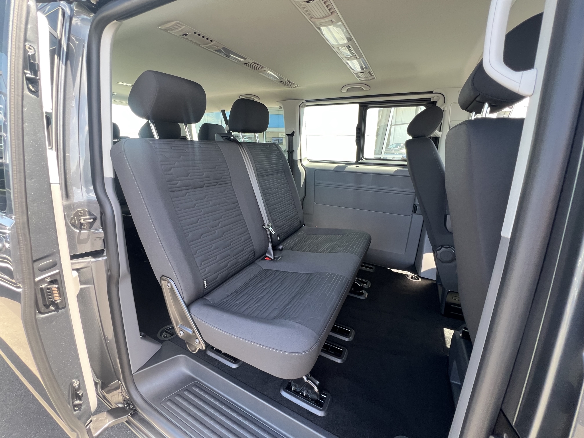 Volkswagen Caravelle 2025 - 4