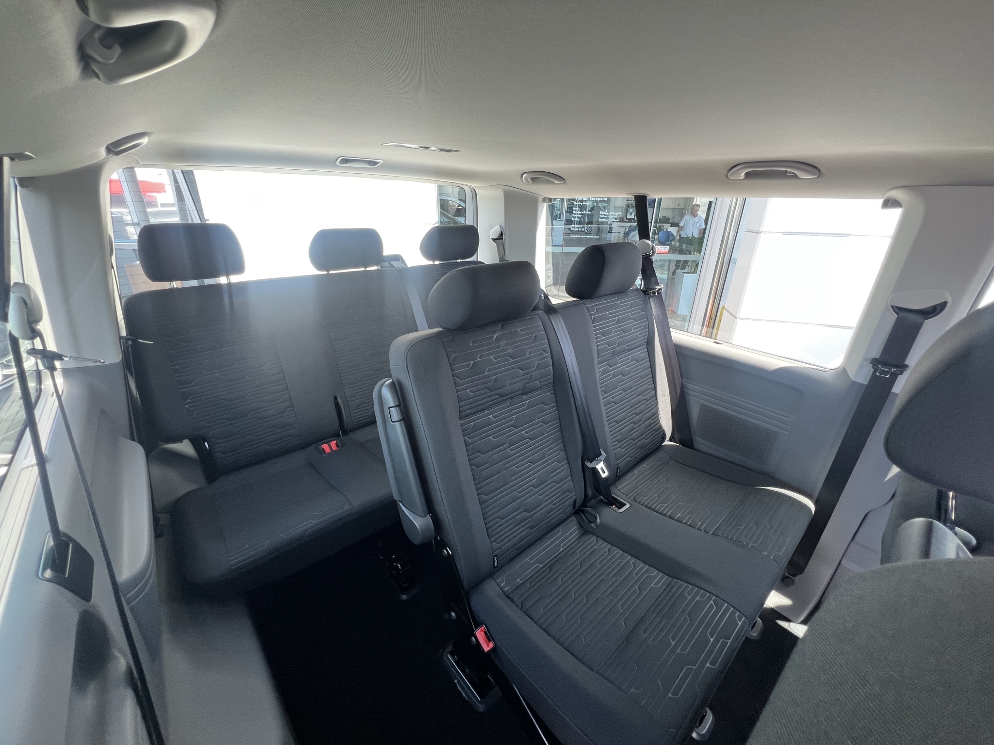Volkswagen Caravelle 2025 - 5