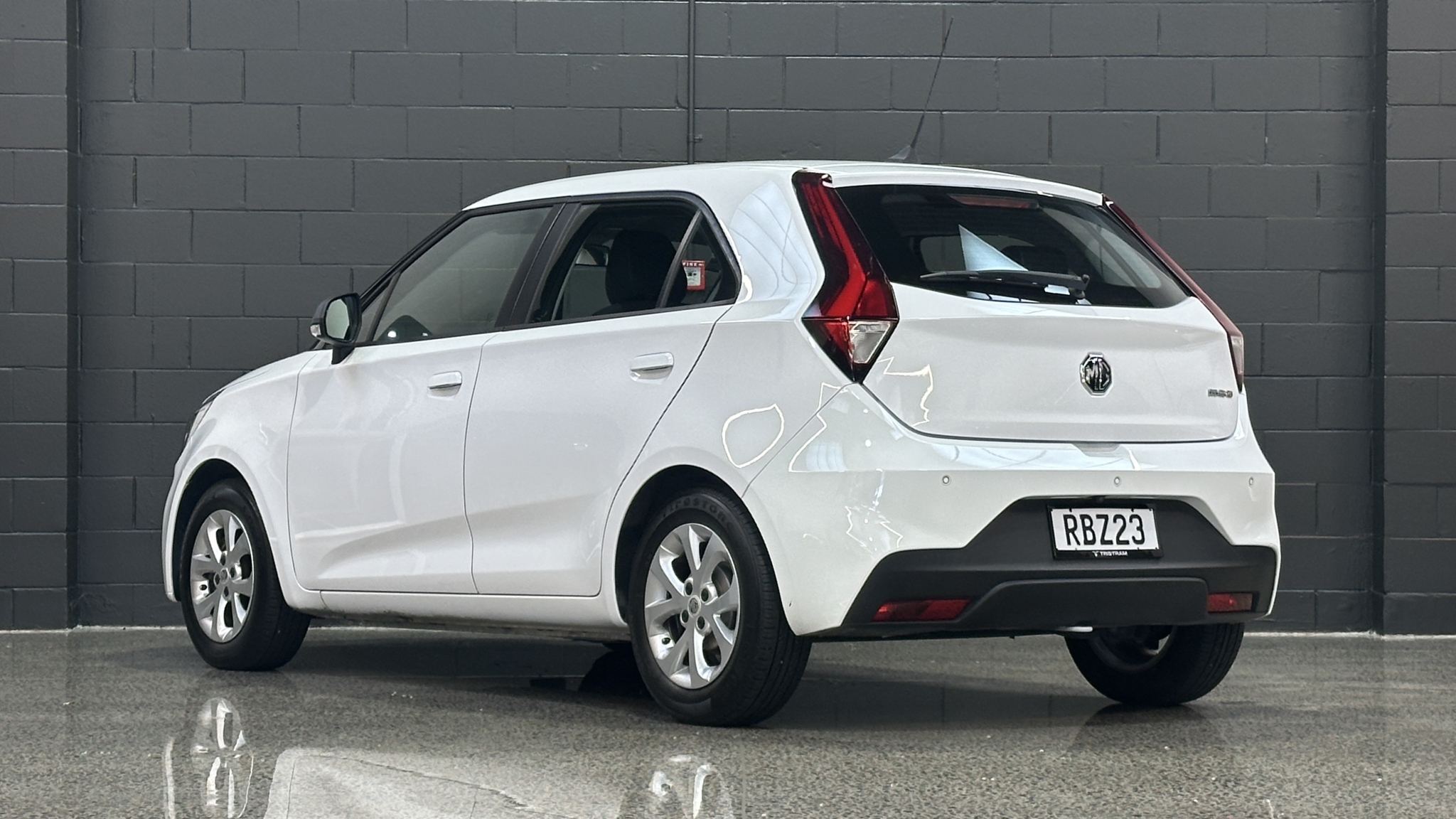 MG 3 2021 - 4