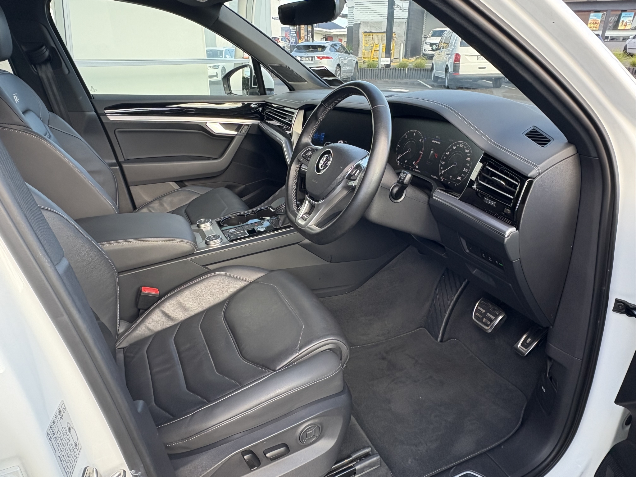 Volkswagen Touareg 2020 - 9