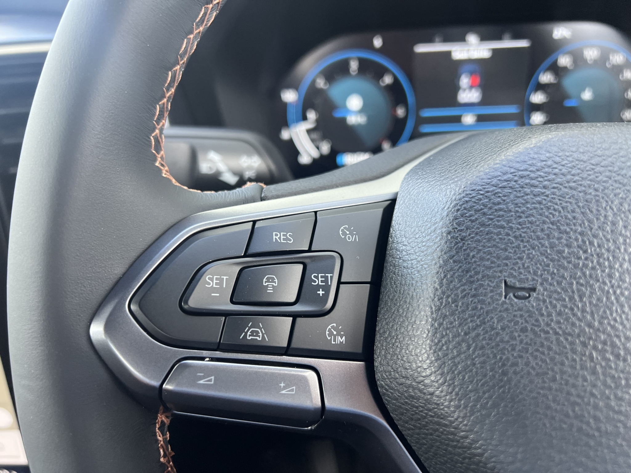 Volkswagen Amarok 2025 - 13