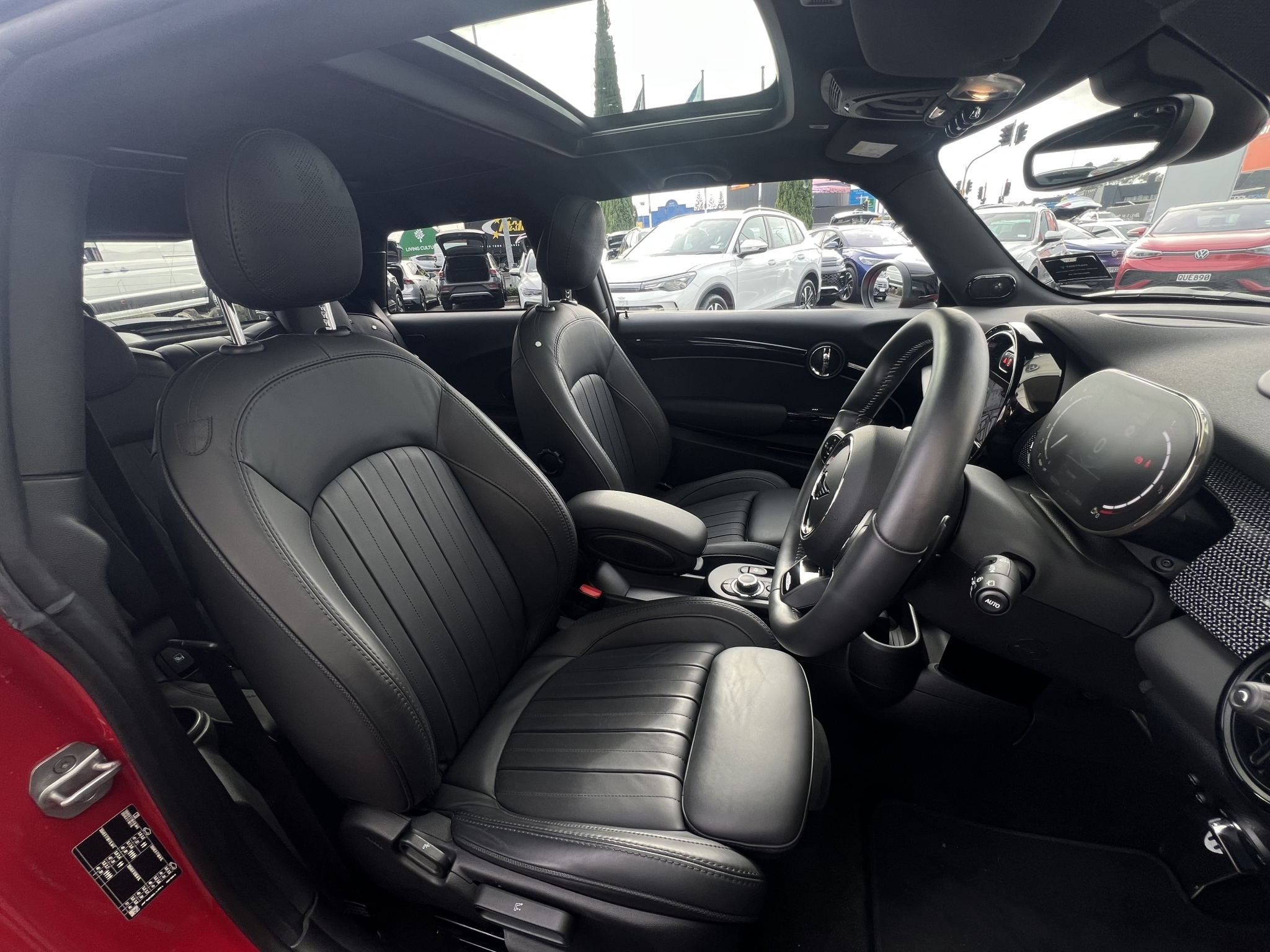 MINI Hatch 2022 - 10