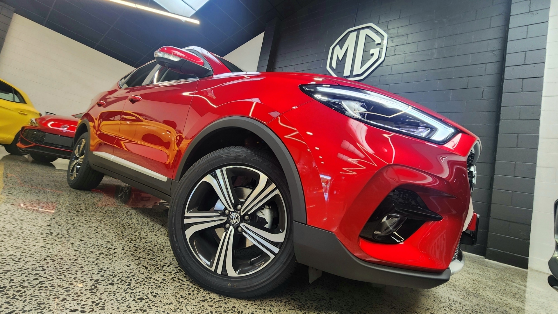 MG ZST 2025 - 6