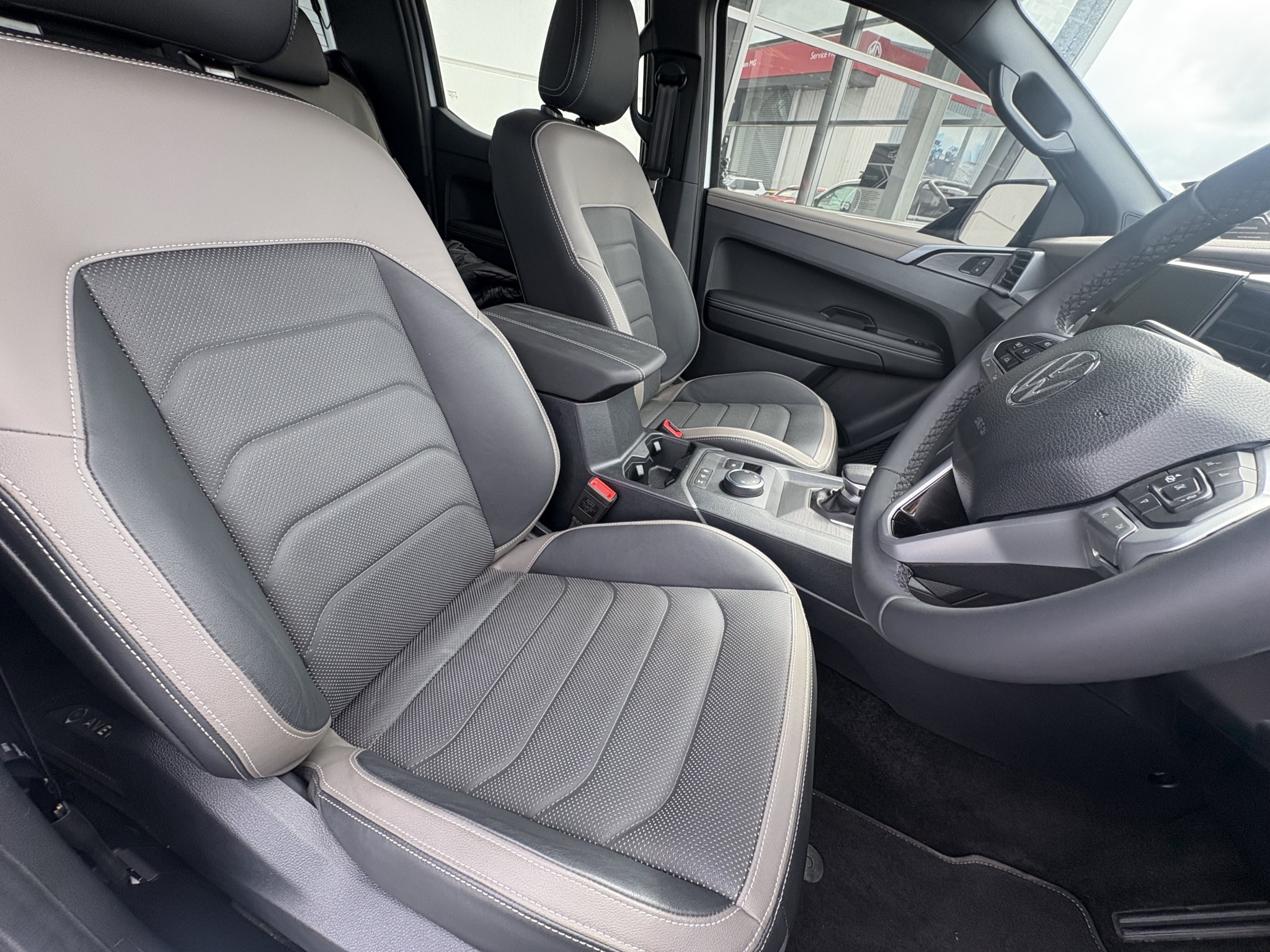 Volkswagen Amarok 2025 - 11