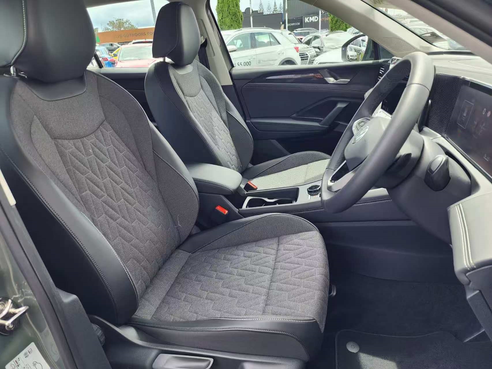 Volkswagen Tiguan 2025 - 10