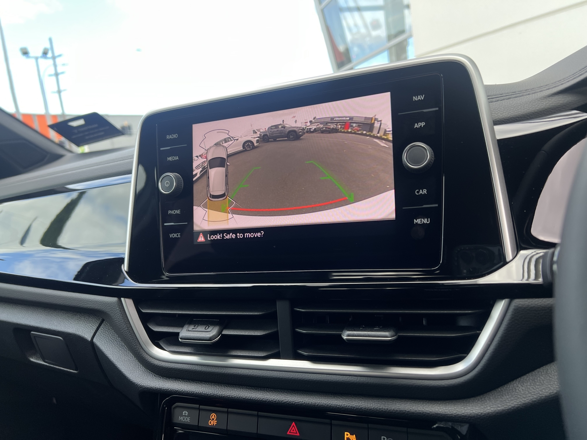 Volkswagen T-Roc 2025 - 15